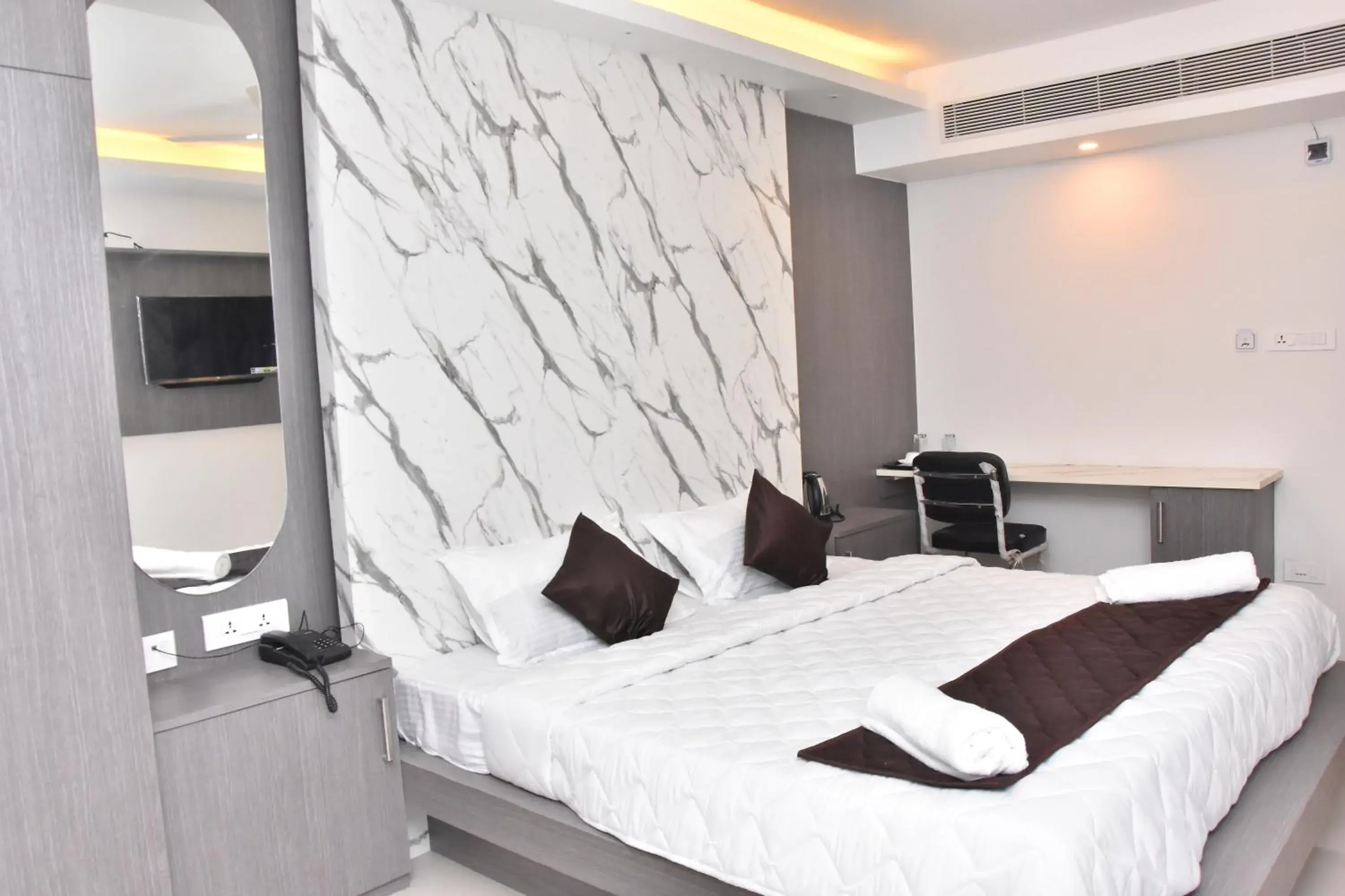 Sanns Tropicana Sanns Tropicana