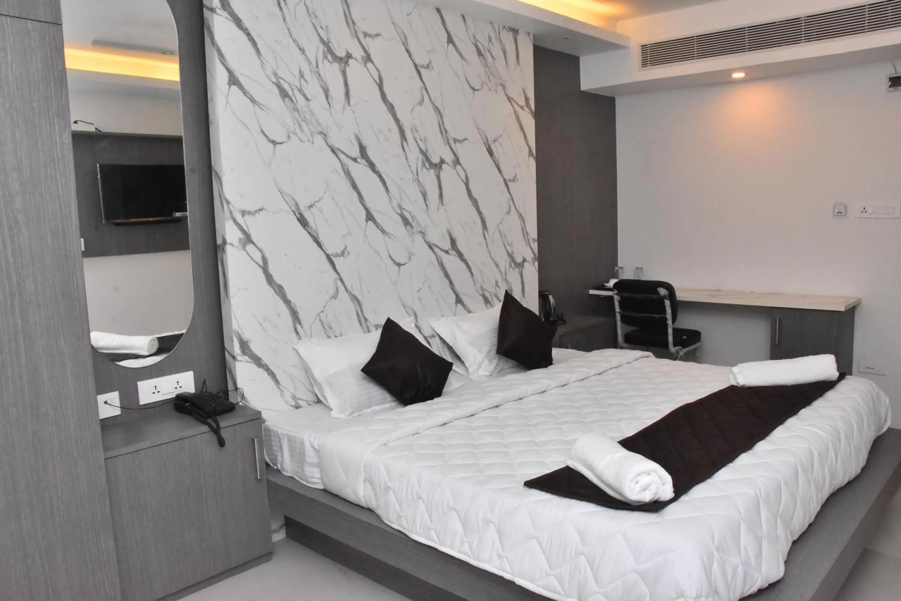 Bed in Sanns Tropicana