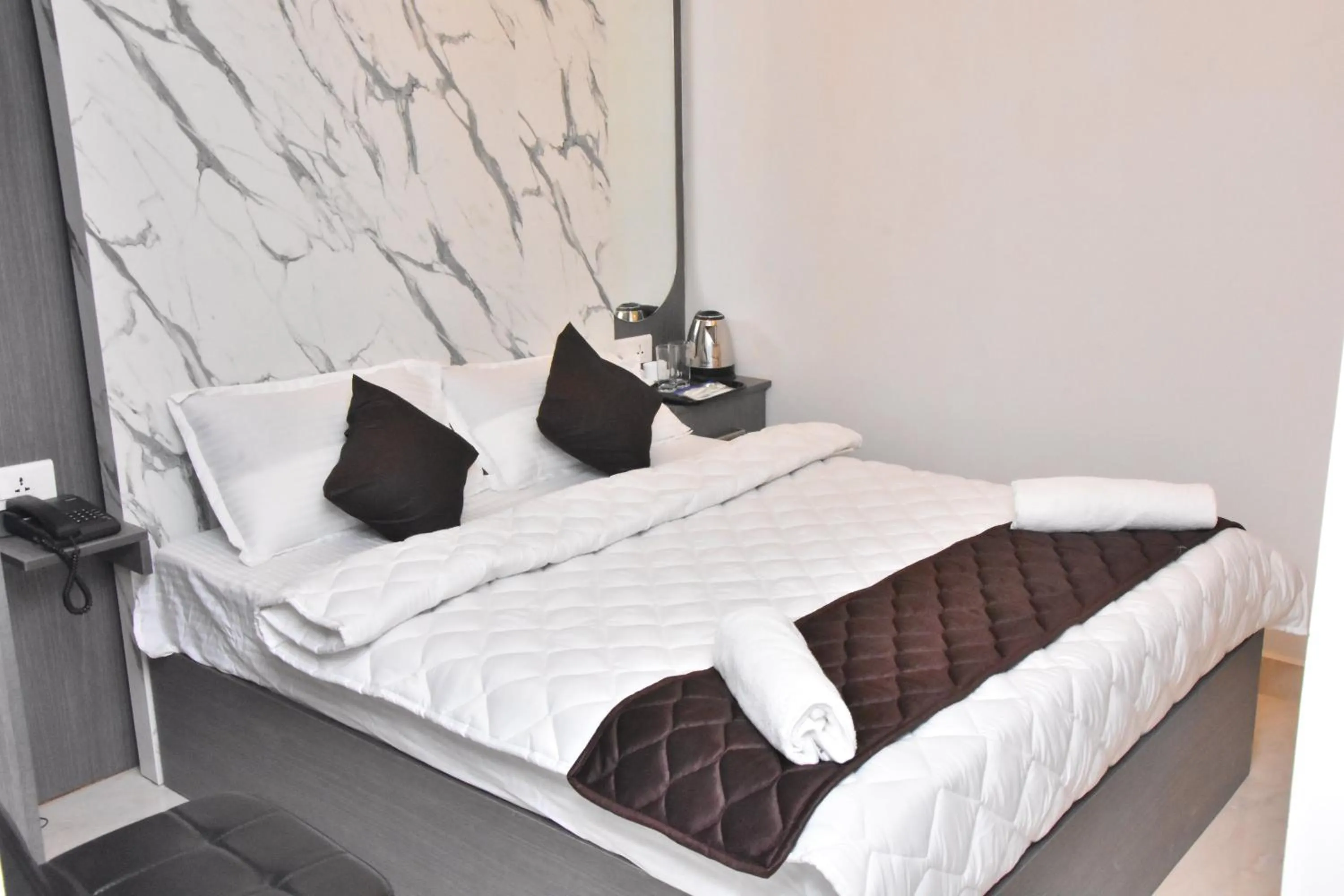 Bed in Sanns Tropicana