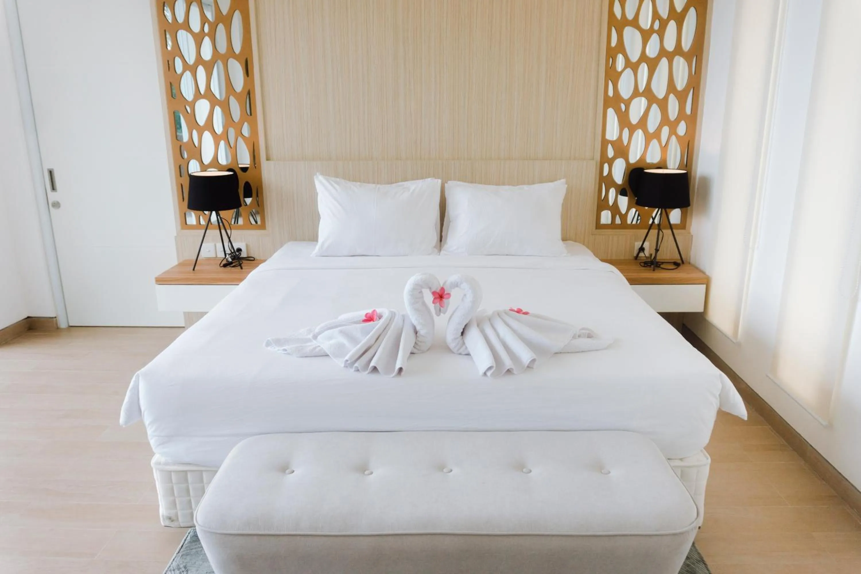 Bedroom, Bed in Melase Hill Villa