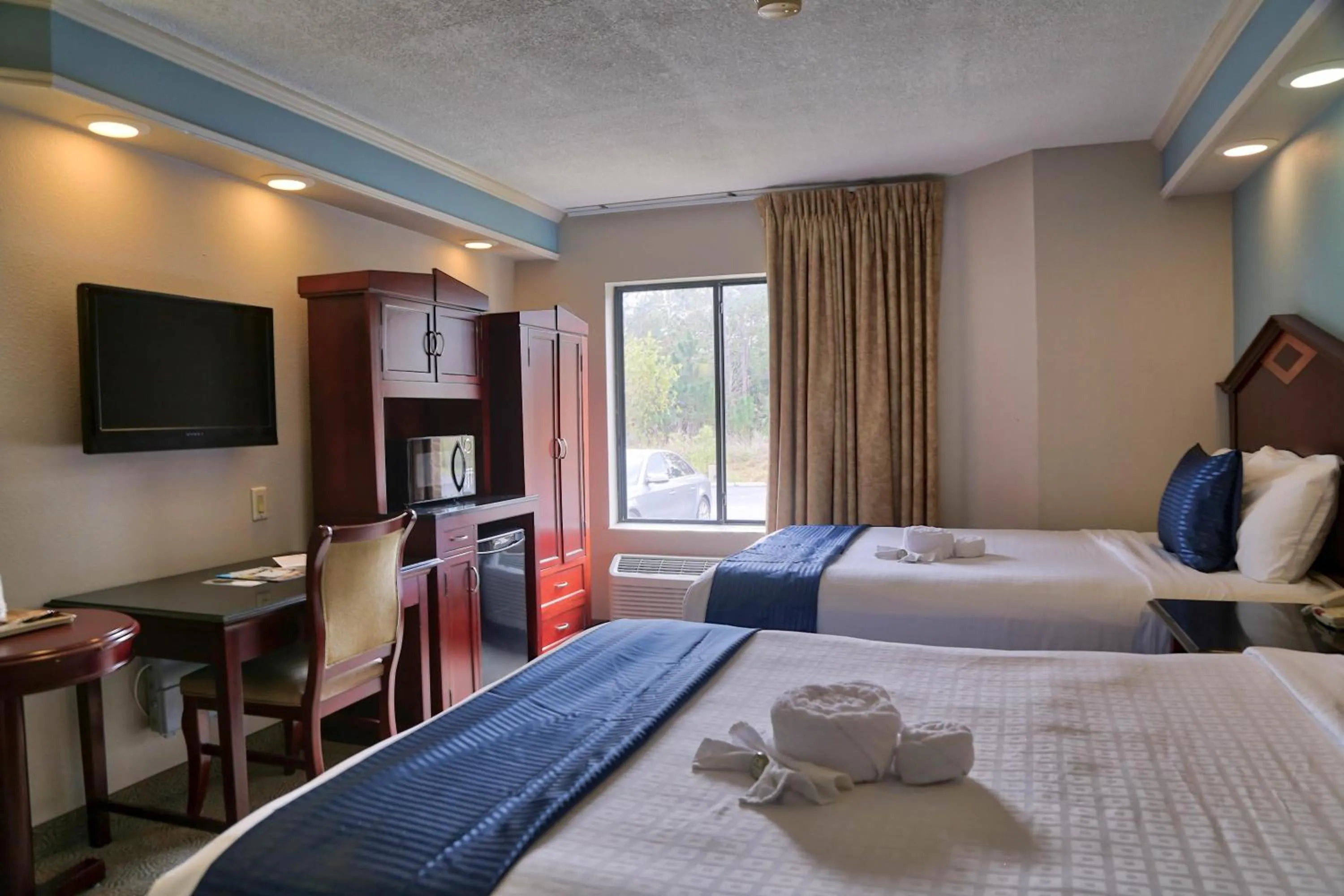 Bed in Destiny Palms Hotel Maingate West