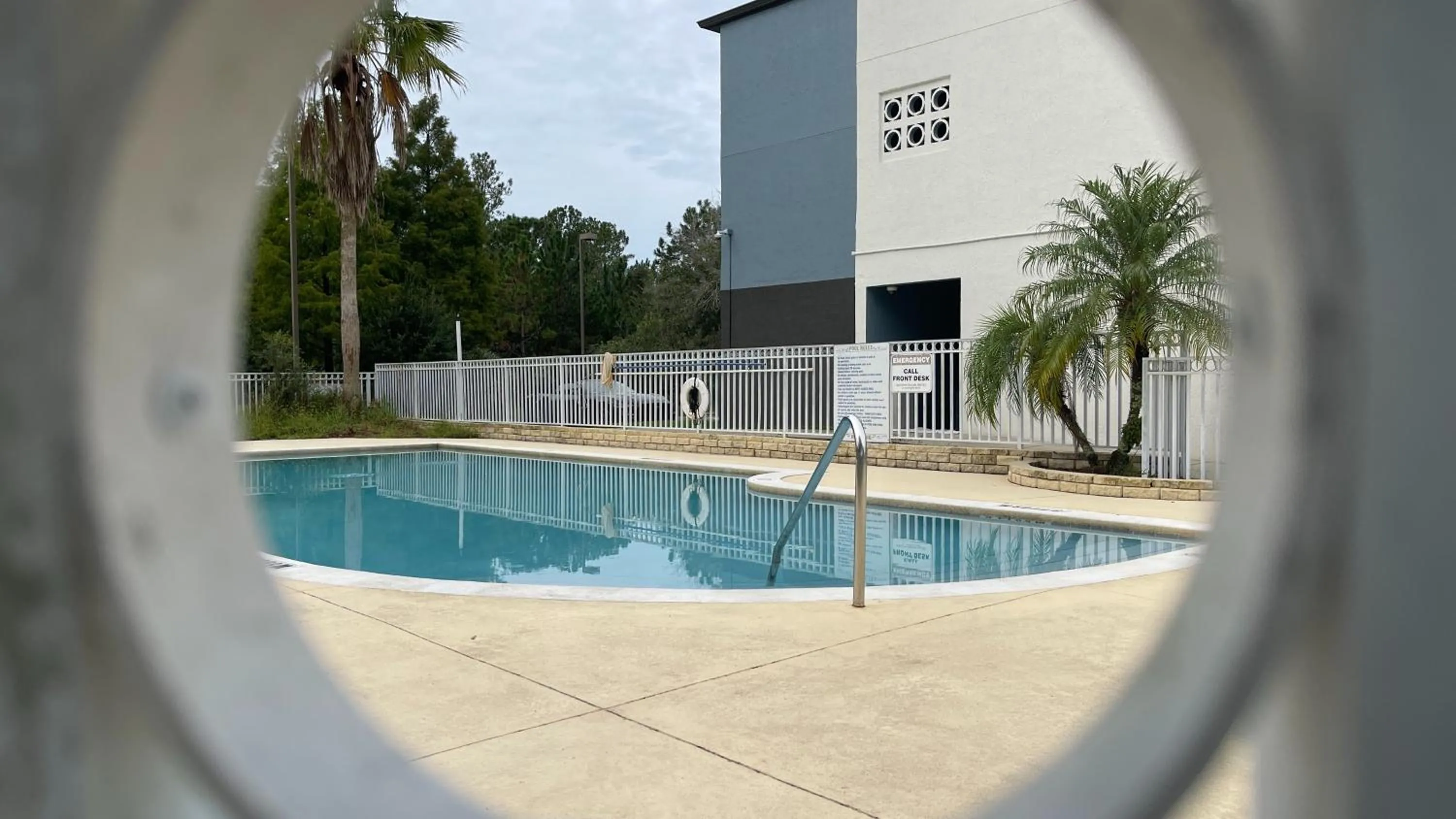 Destiny Palms Hotel Maingate West