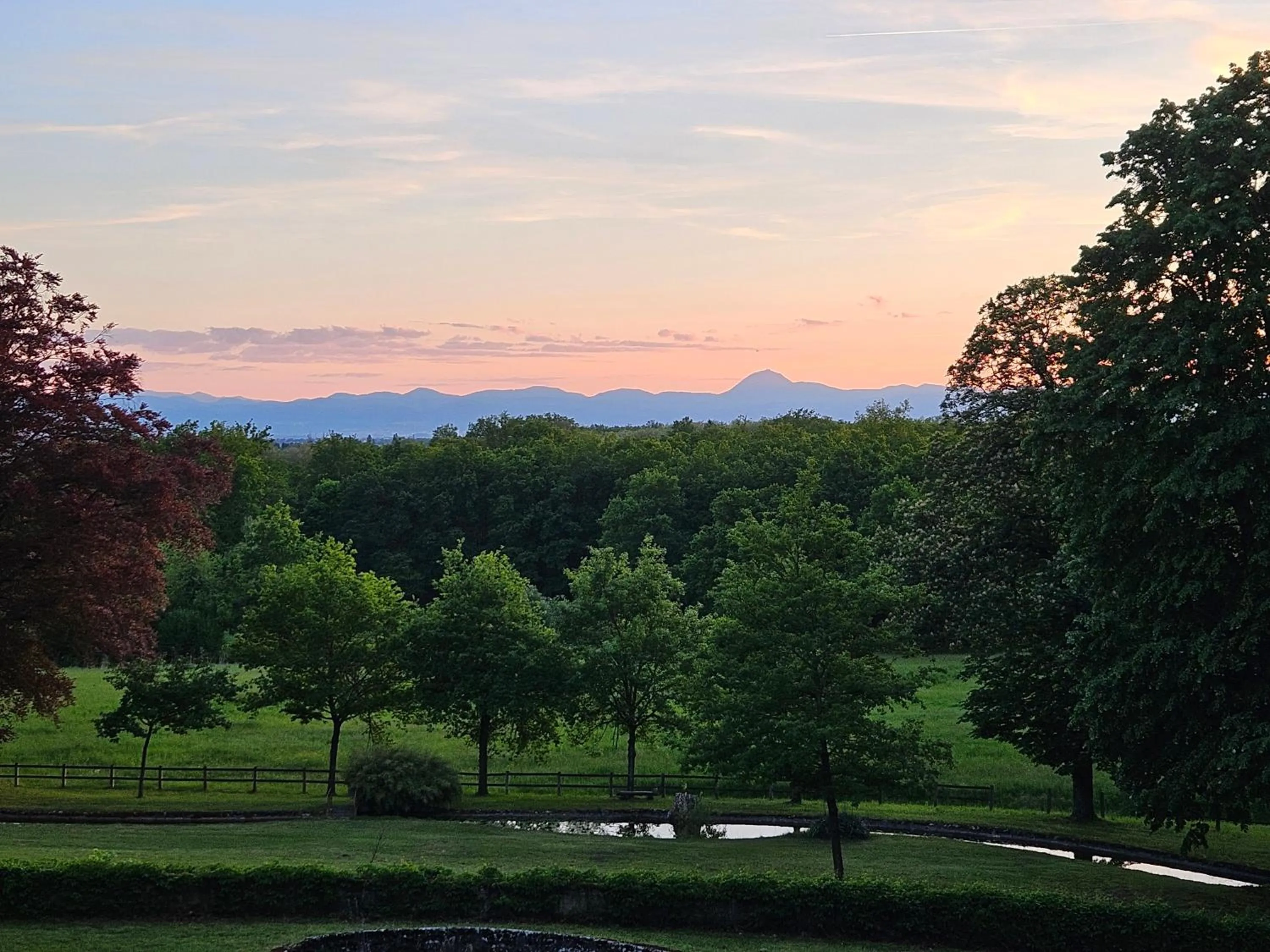 Mountain view in Château de MontSablé
