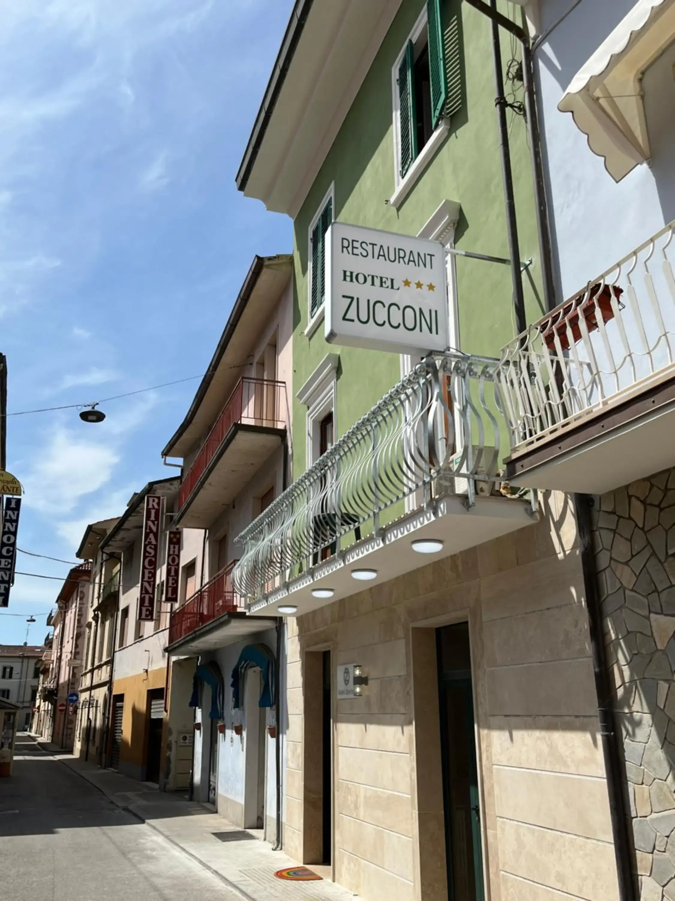 HOTEL ZUCCONI HOTEL ZUCCONI