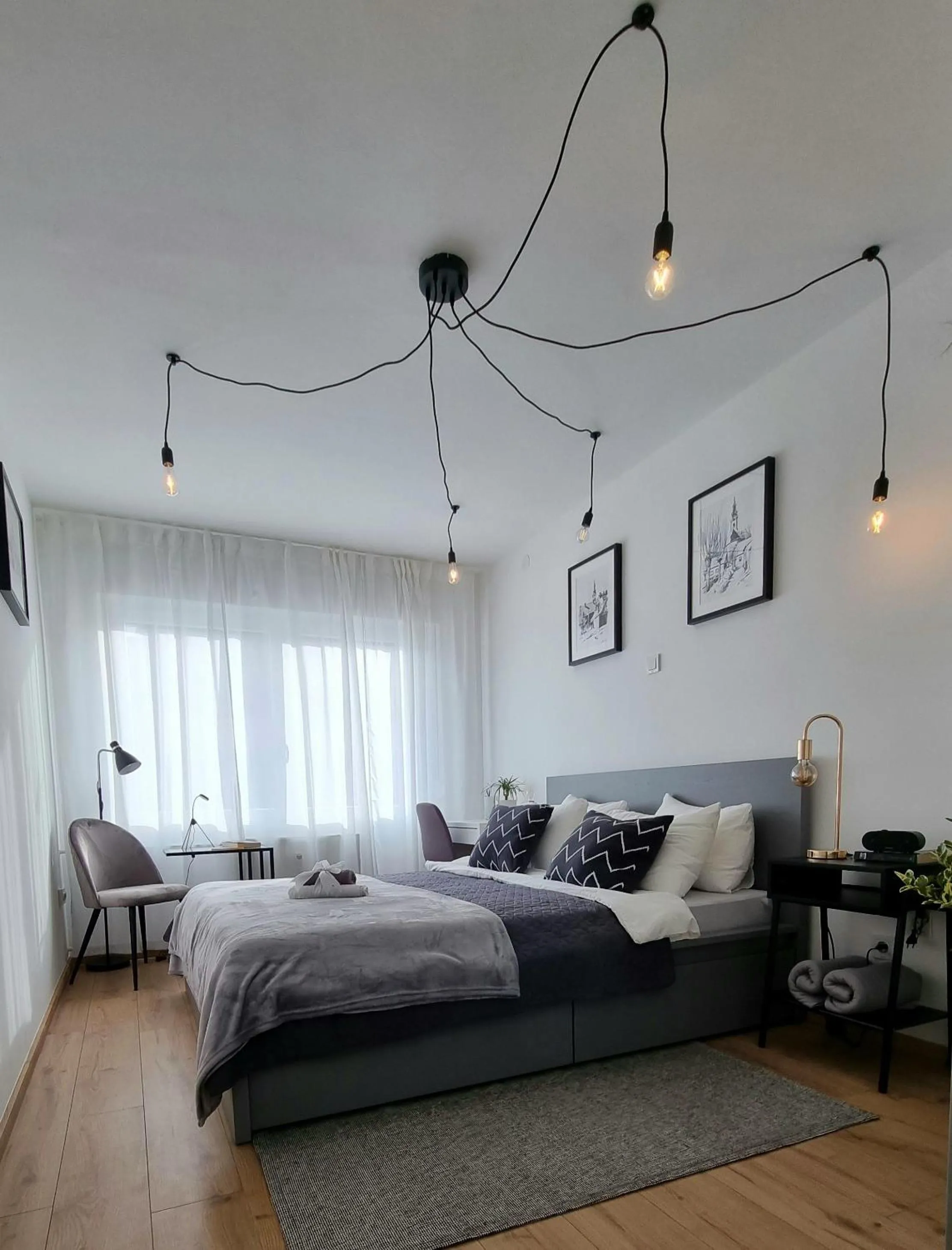 Bedroom, Bed in Apartman H8