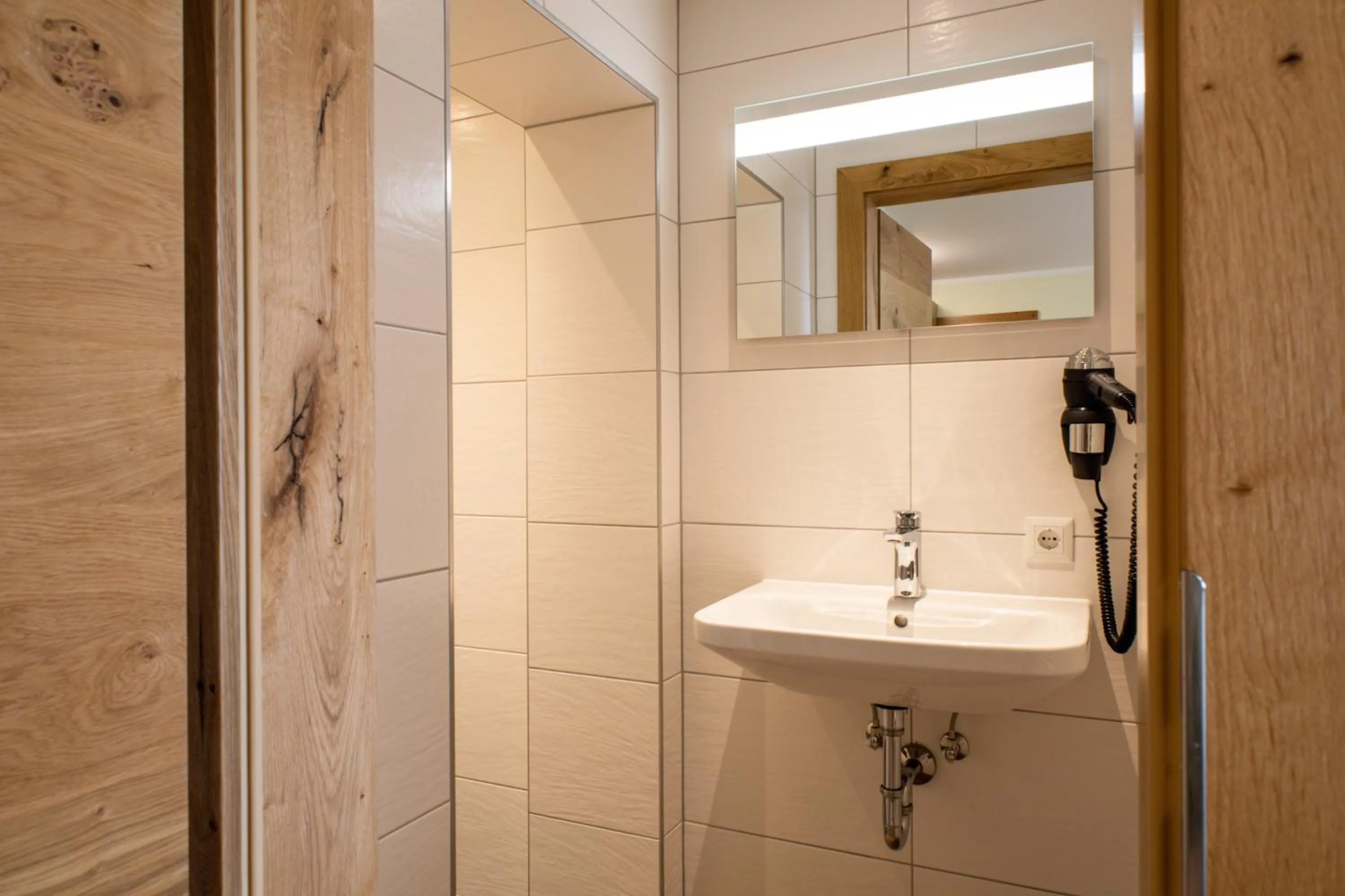 Bathroom in Gasthof Dreiländereck