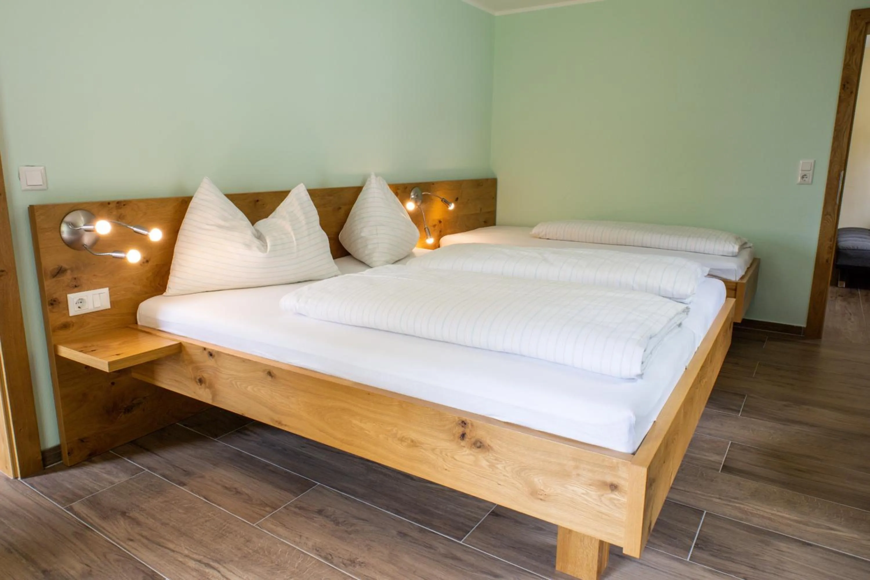 Bed in Gasthof Dreiländereck