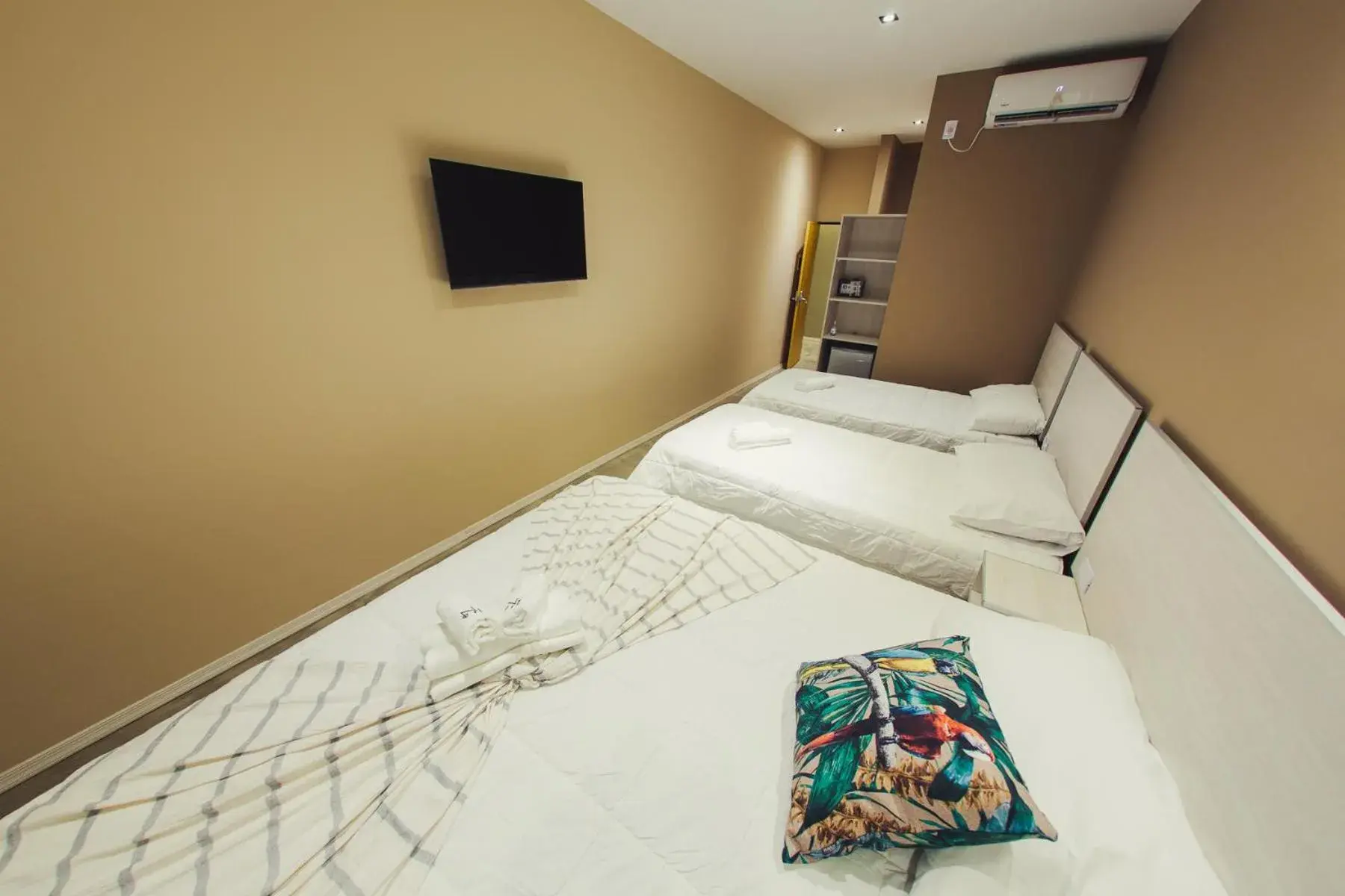 Quadruple Room with Balcony in Paraiso Natural Apart & Hotel Iguazu Quadruple Room with Balcony in Paraiso Natural Apart & Hotel Iguazu