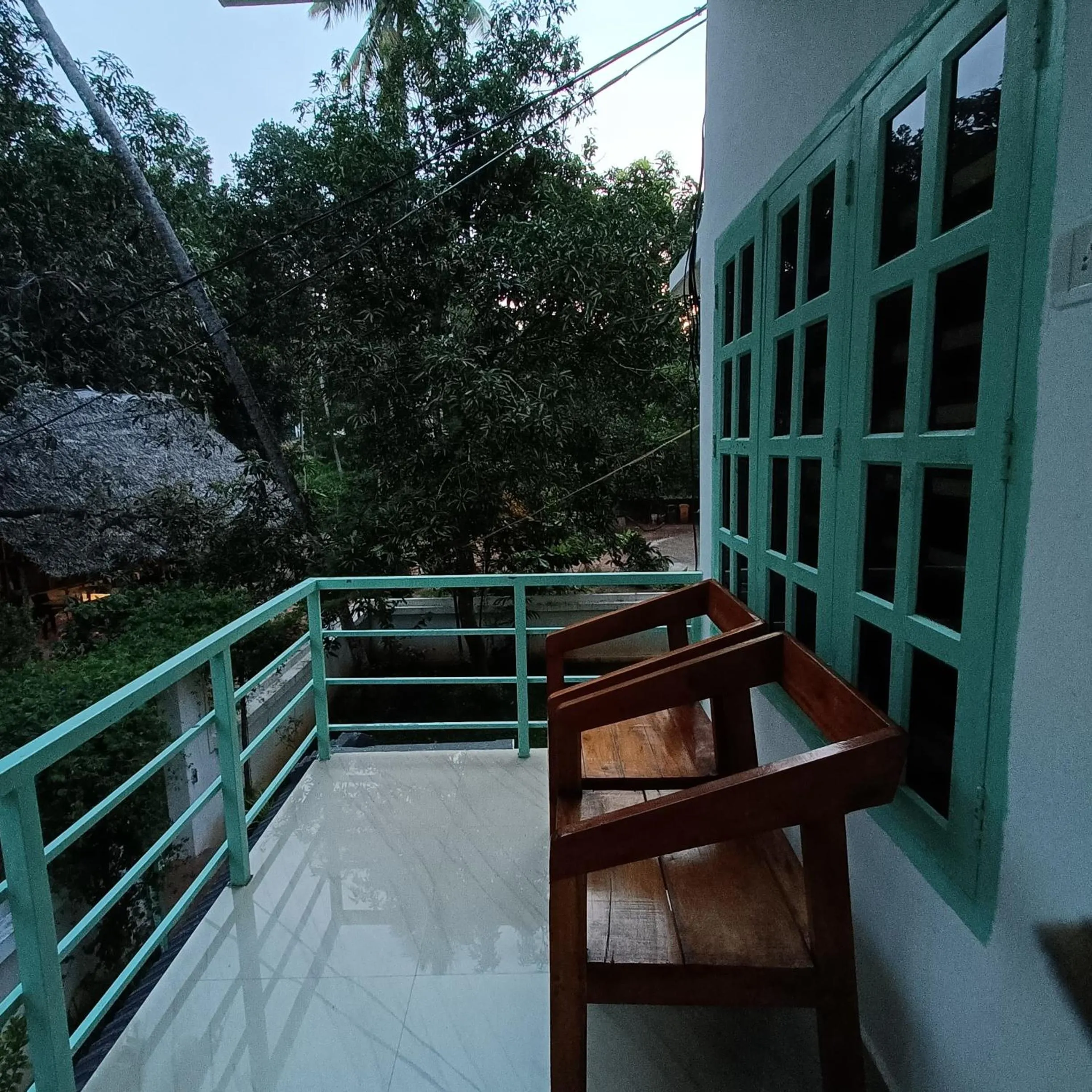 Twin Room with Balcony in Molly's Hostel