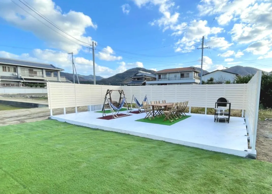 Garden in Awaji Garden House in Shinmura