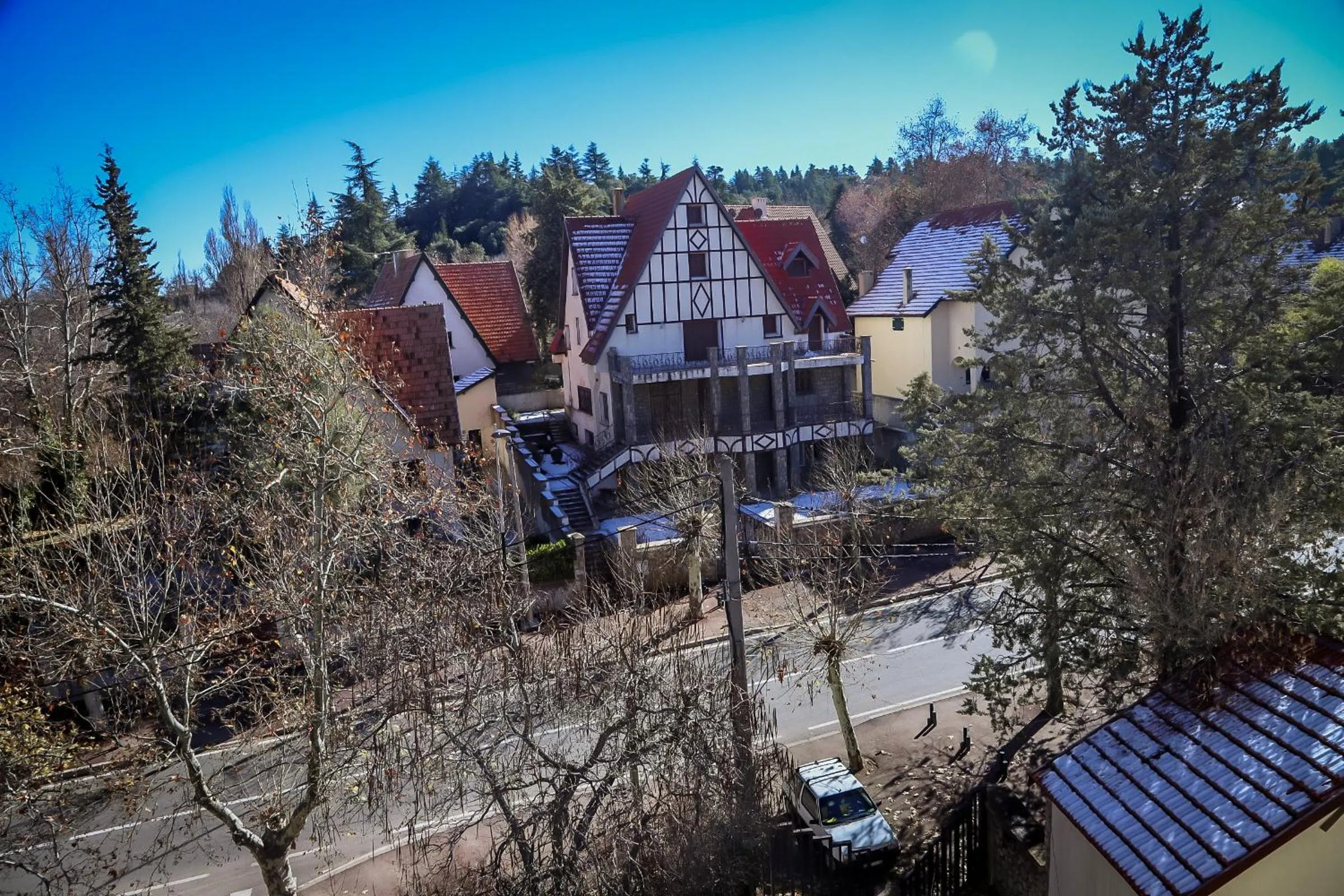 Property building in Hotel Perce Neige