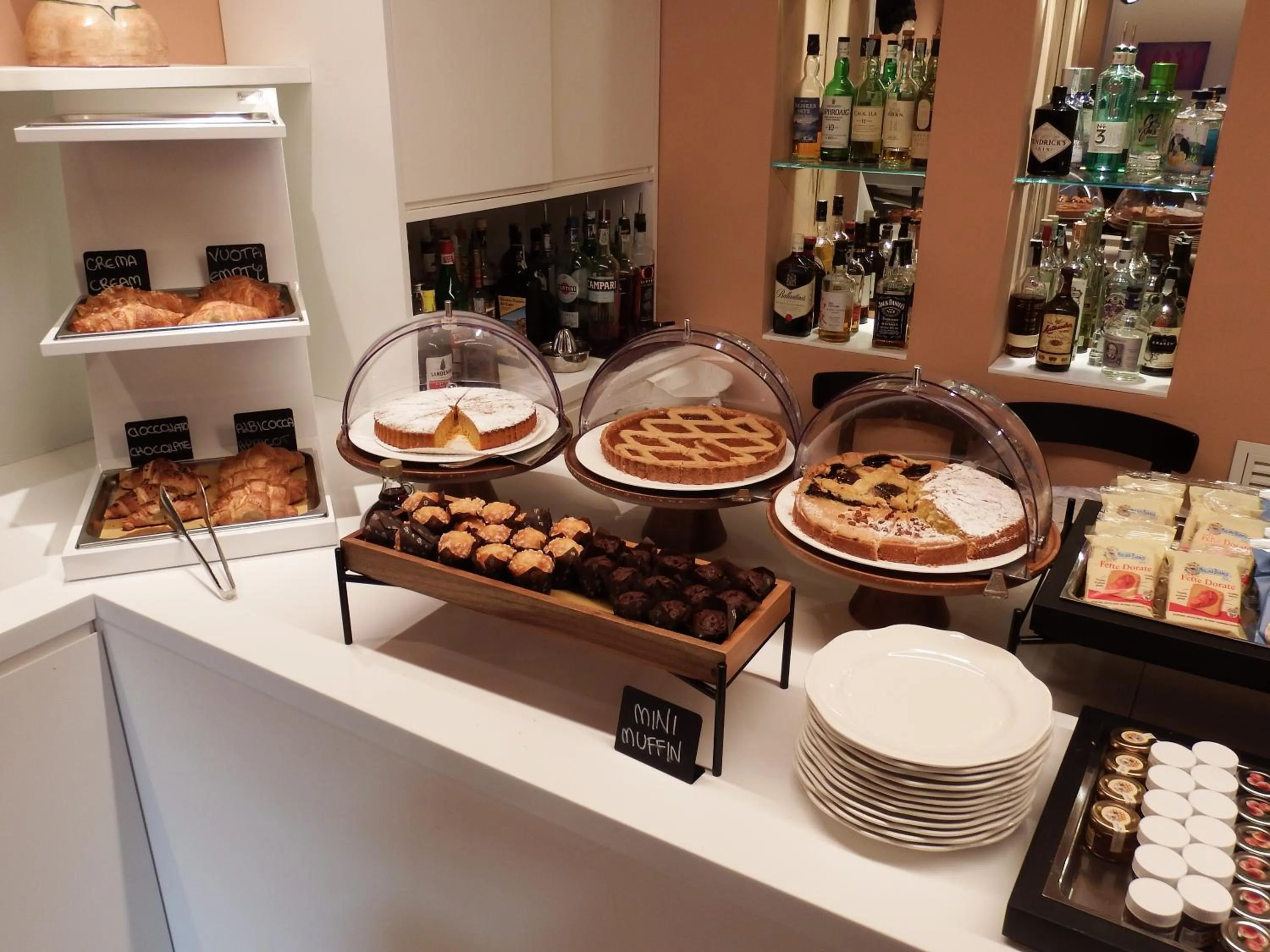 Breakfast in Hotel Morfeo