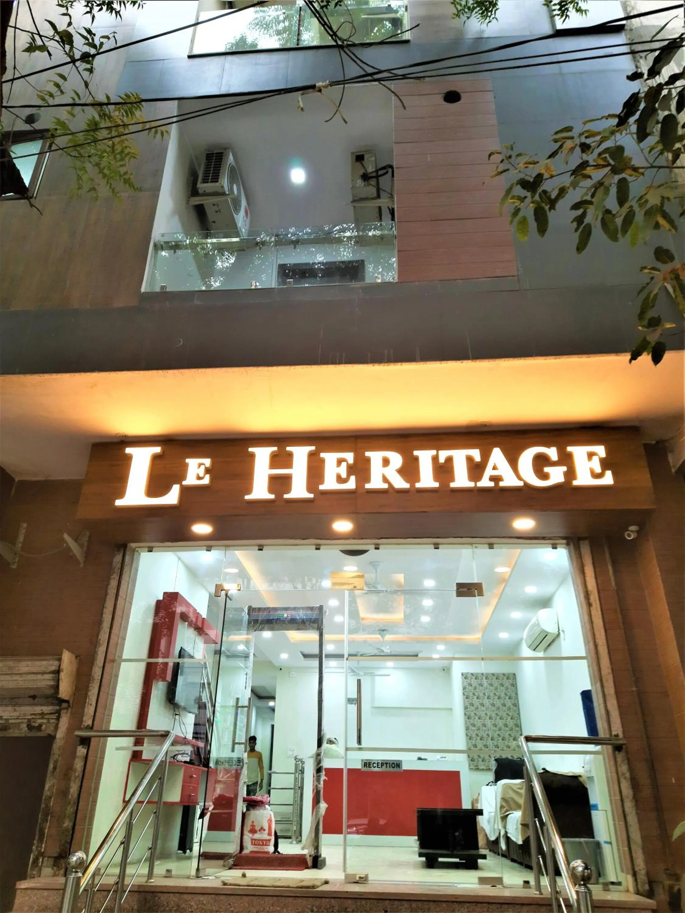 Facade/entrance in Hotel Le Heritage , Nizamudin Railway Station