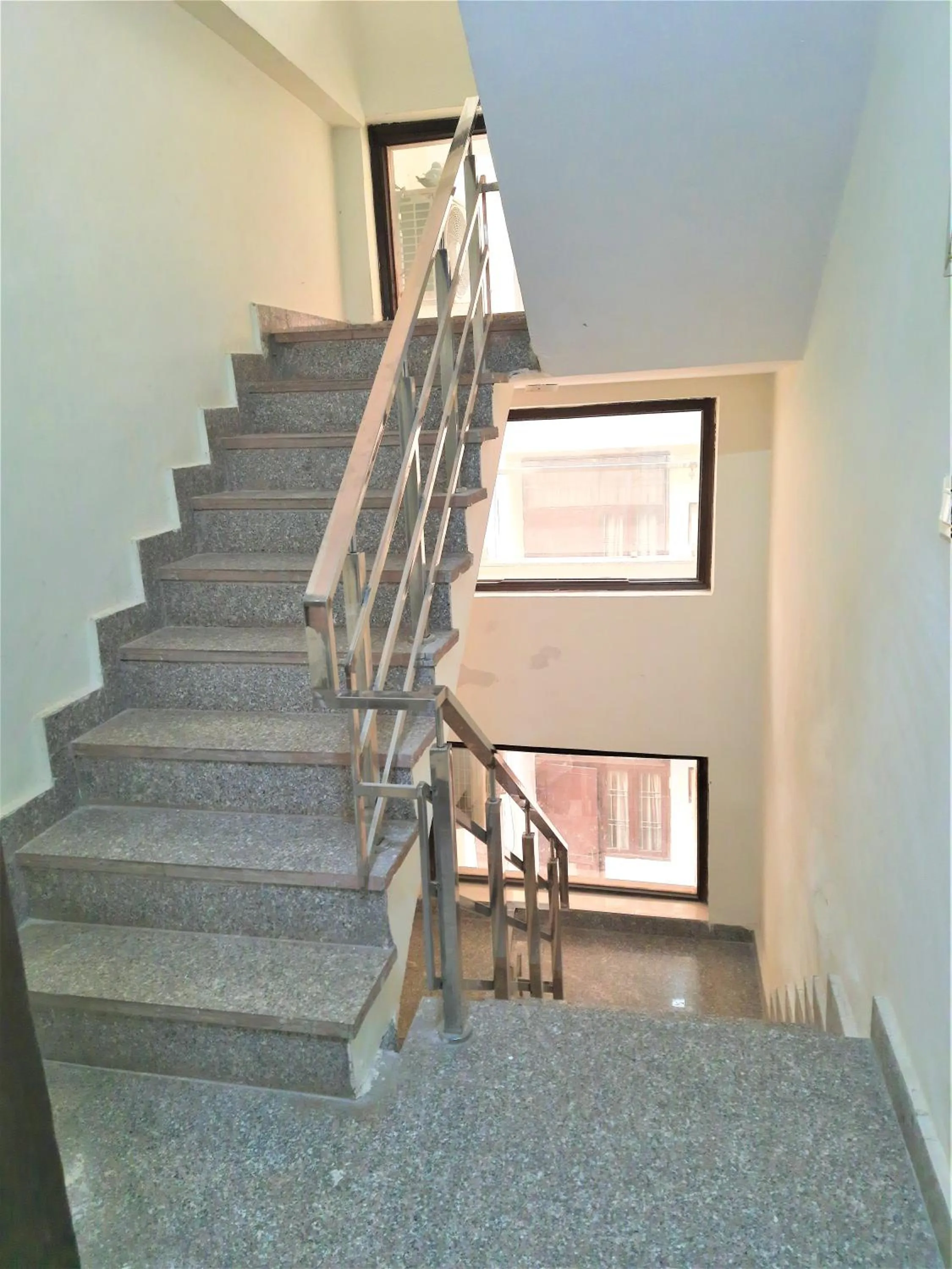 elevator in Hotel Le Heritage , Nizamudin Railway Station