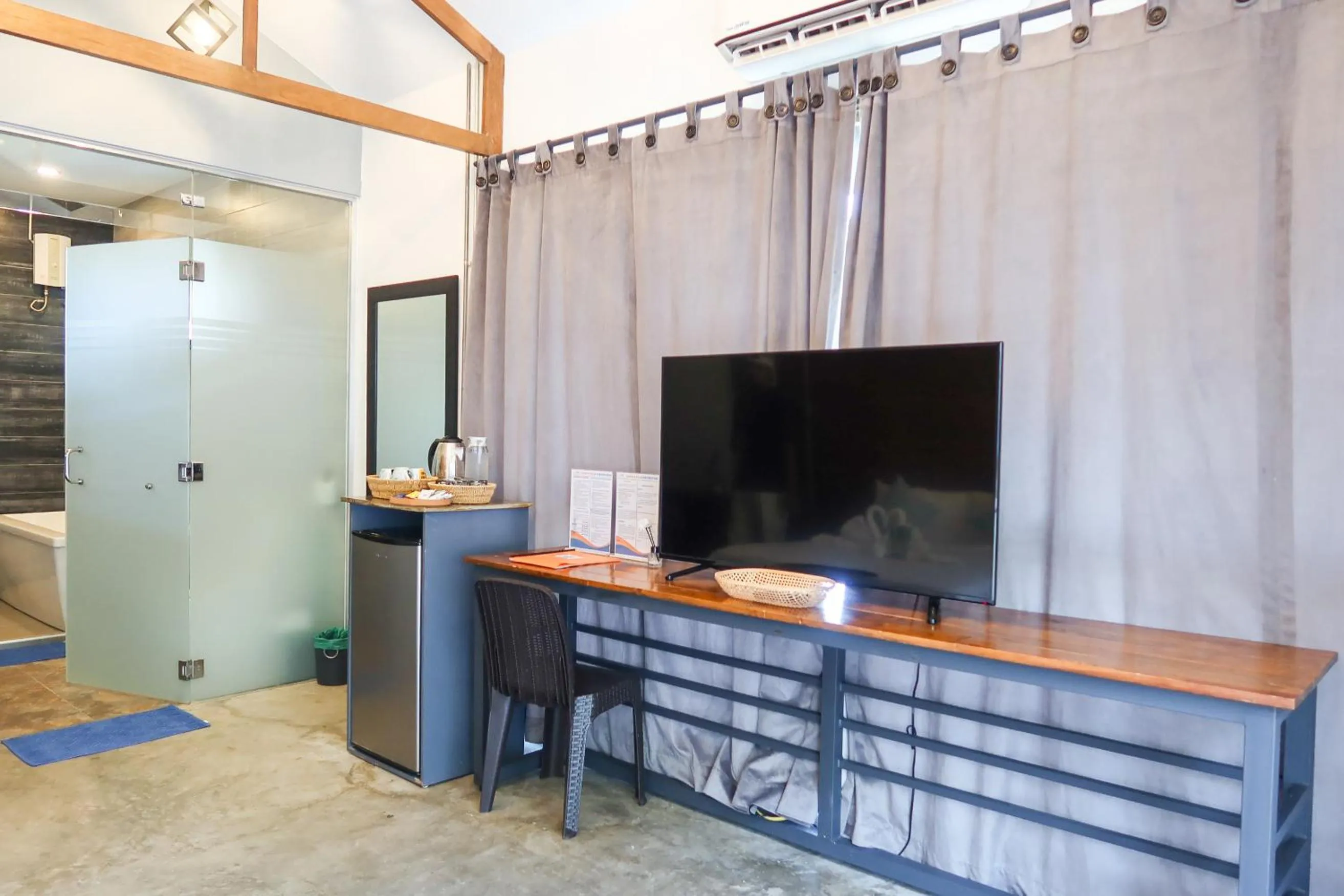 TV and multimedia in AV Suites