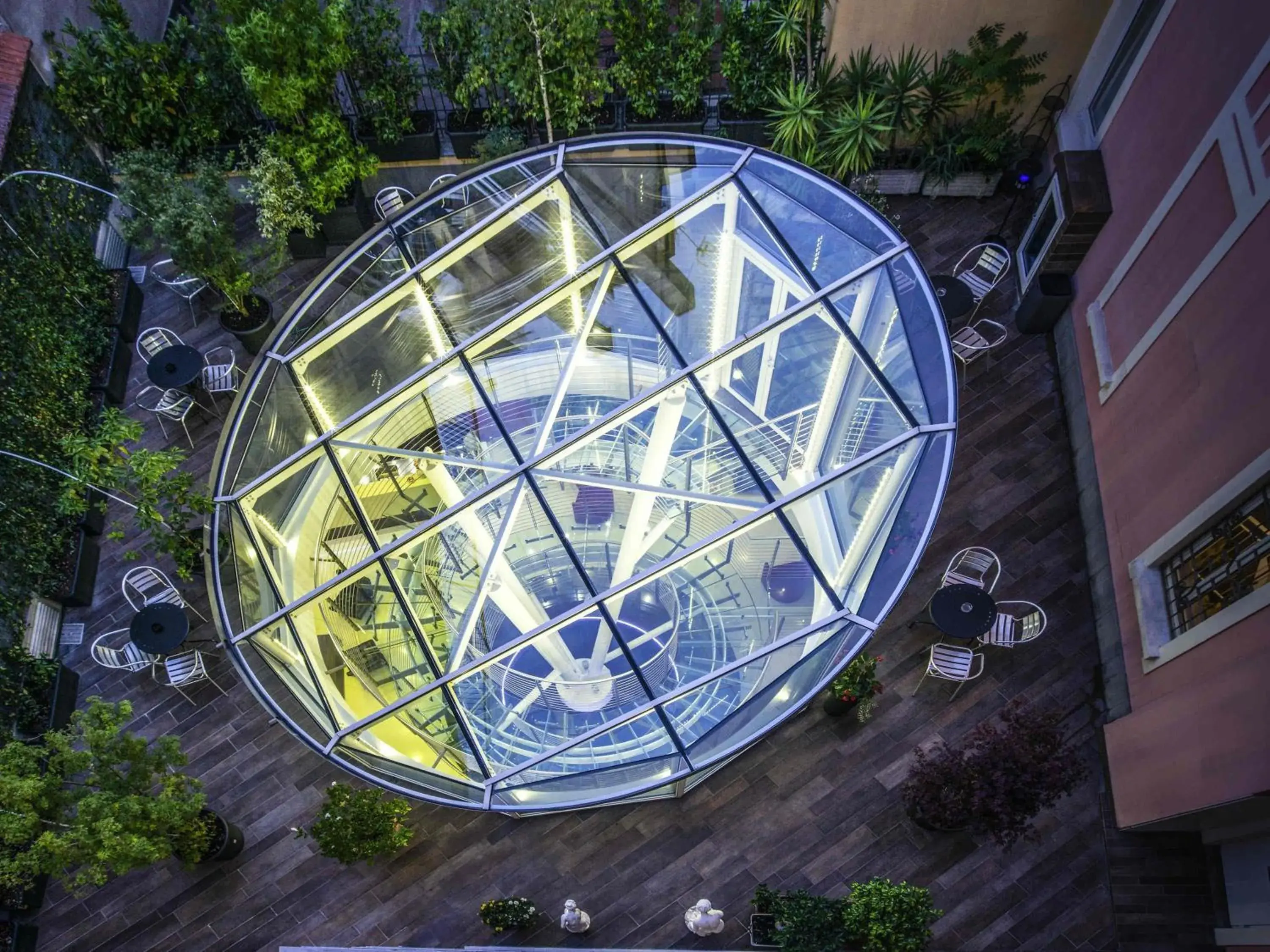 Lounge or bar in Ibis Styles Milano Centro Lounge or bar in Ibis Styles Milano Centro