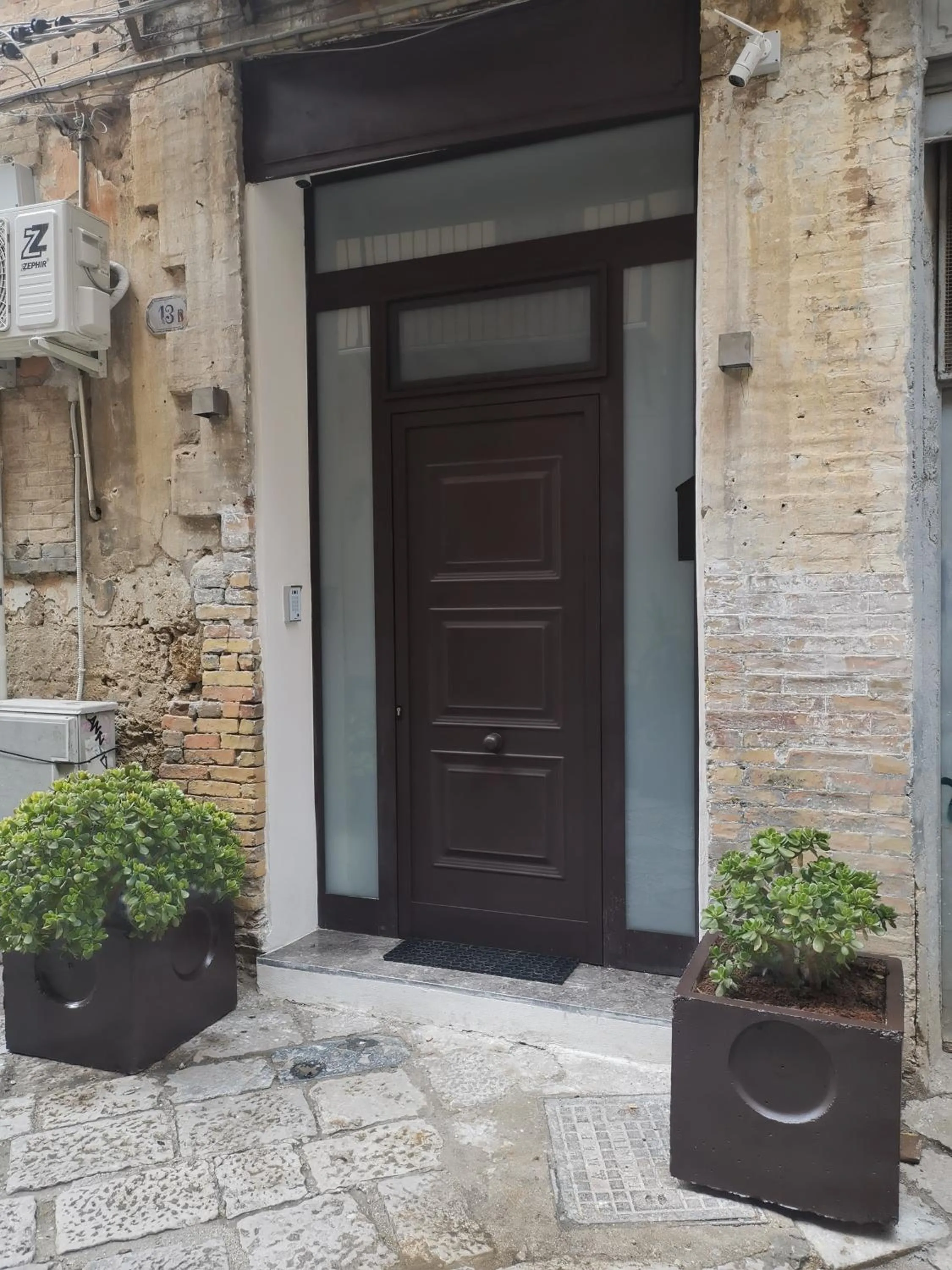 One-Bedroom Apartment in Bea Home