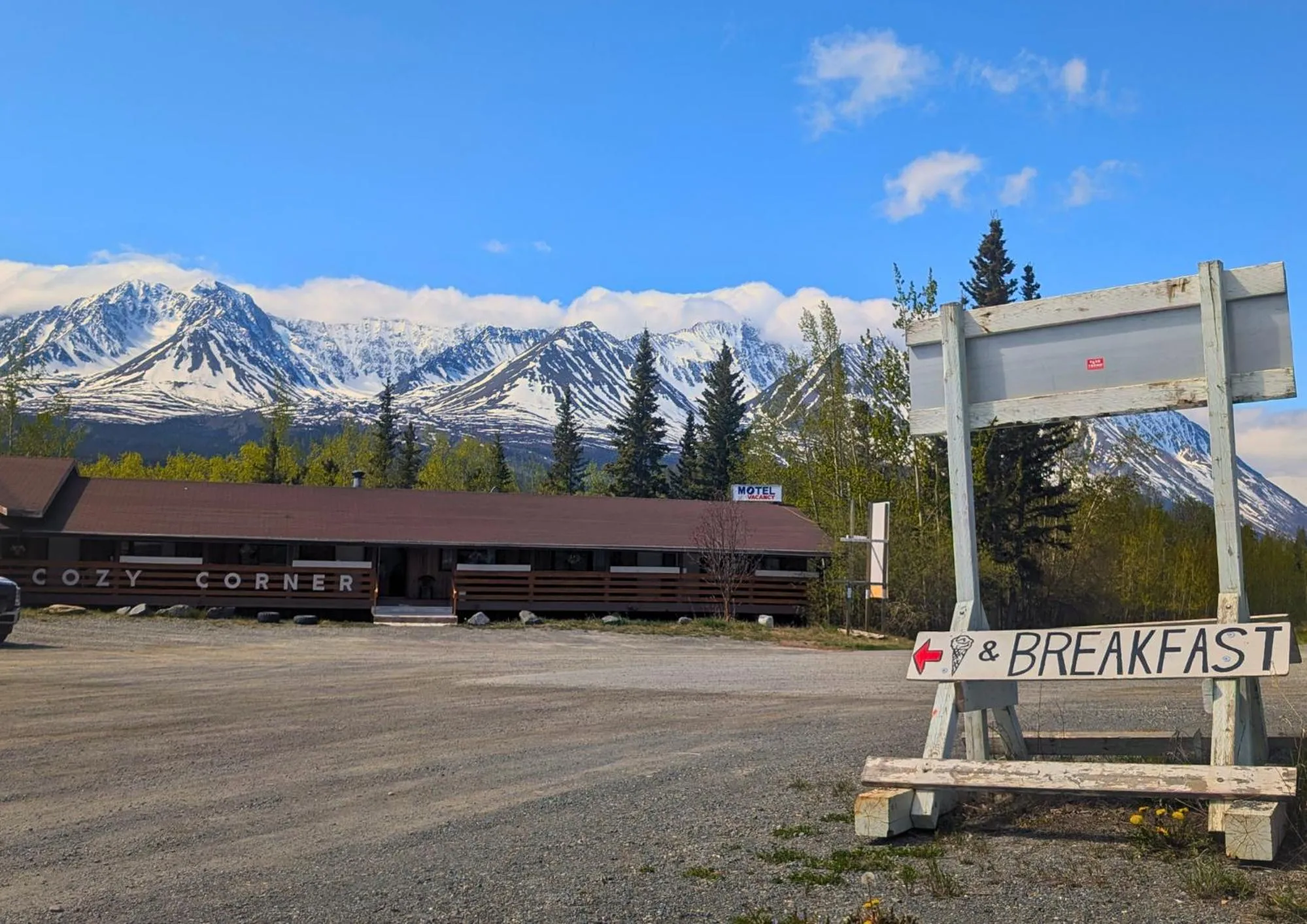 Cozy Corner Motel & Restaurant