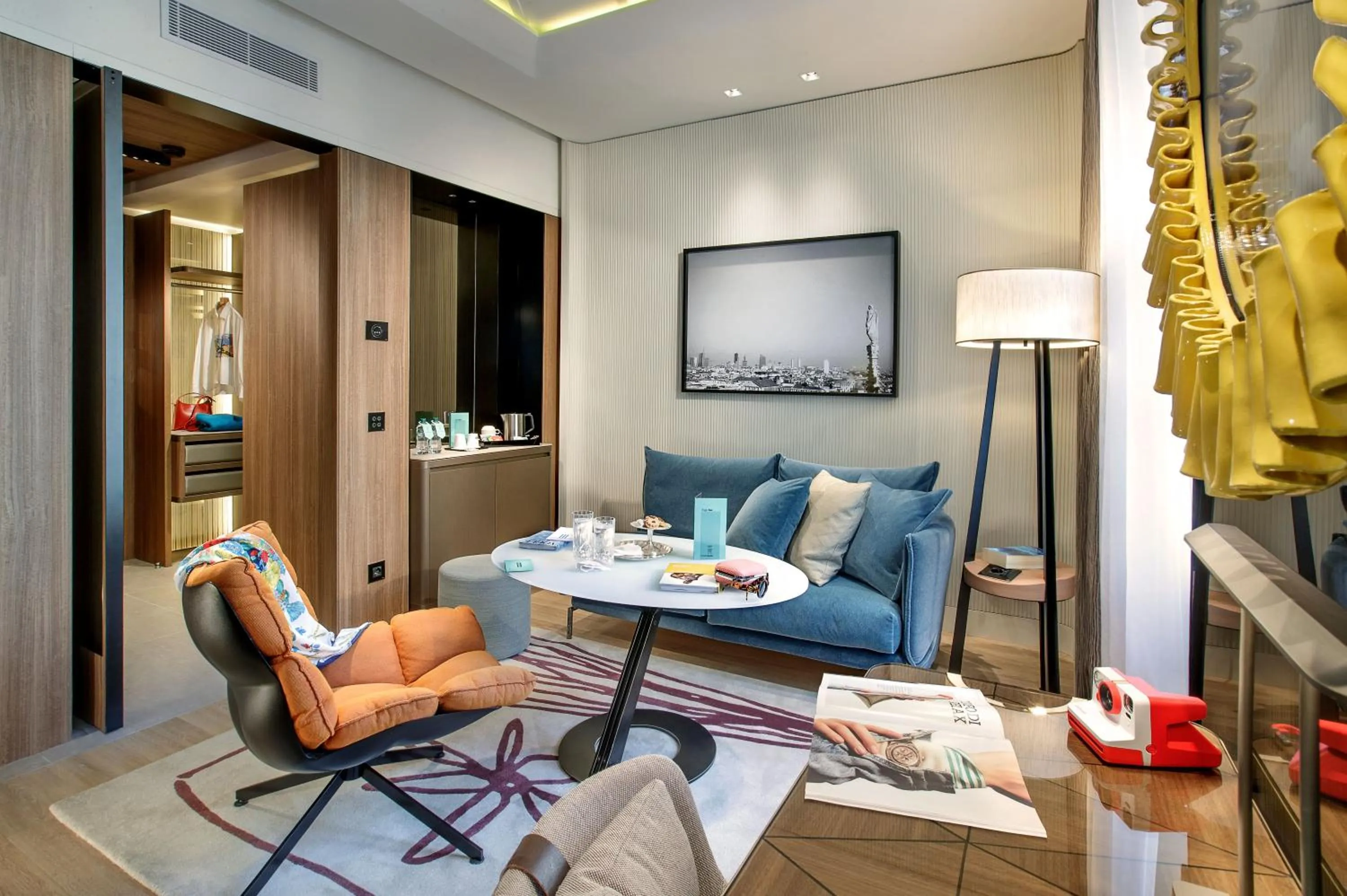 TV and multimedia in Hotel Cavour