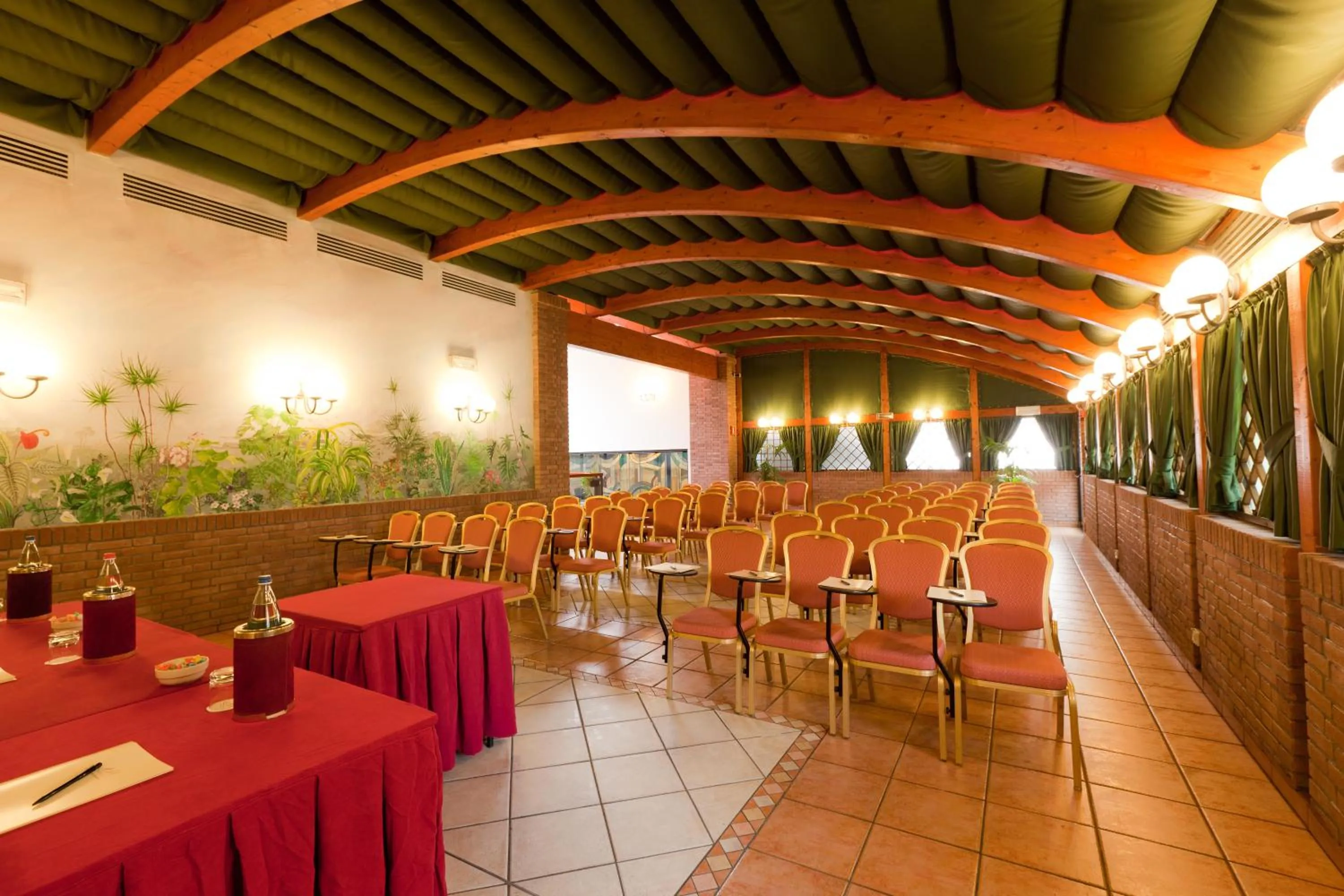 Business facilities in Doria Grand Hotel