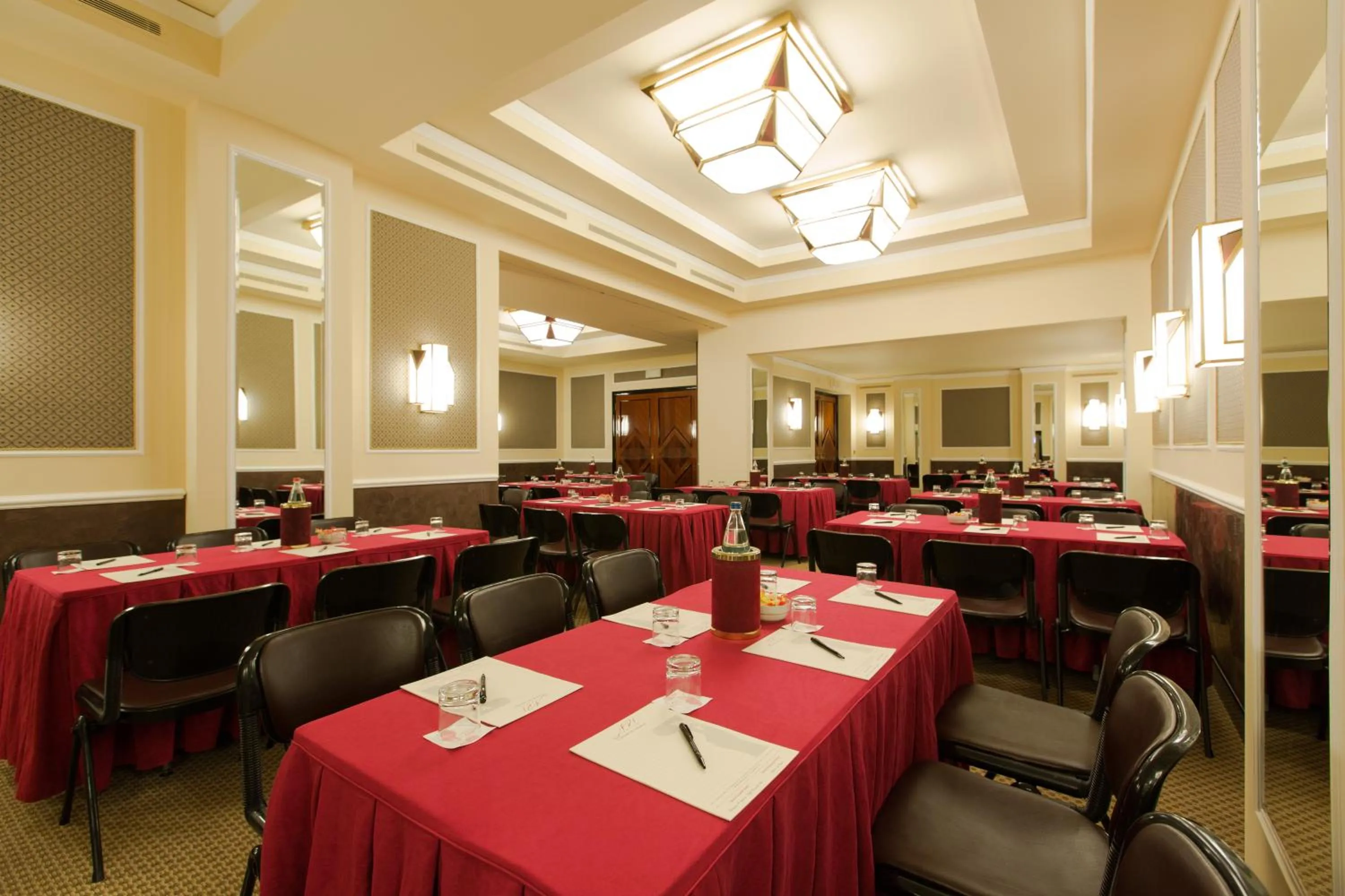 Business facilities in Doria Grand Hotel