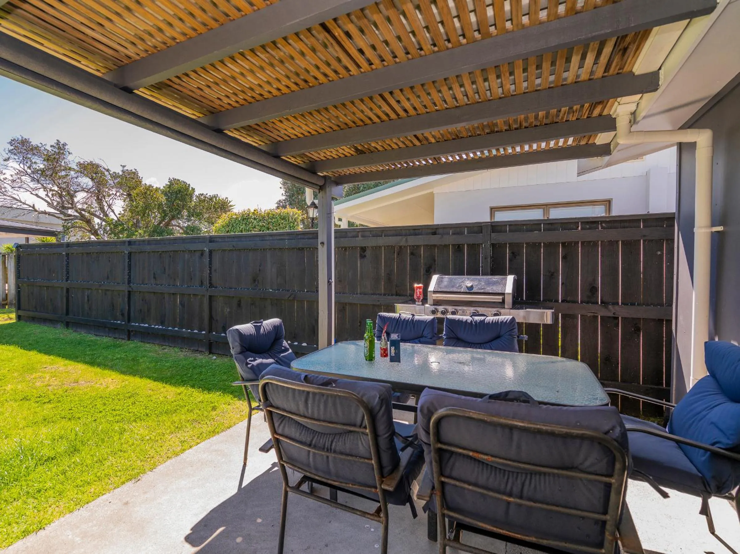 Property building in Walk to the Water - Whangamata Holiday Home