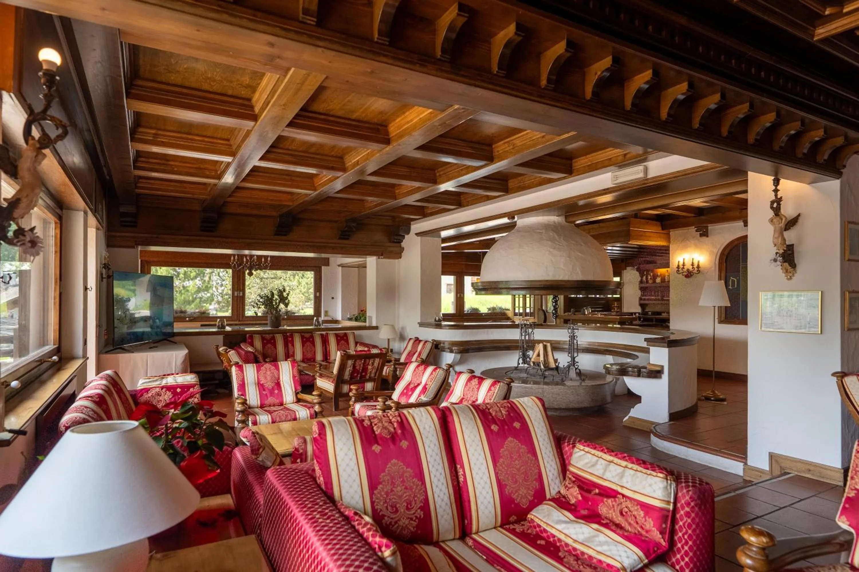 Communal lounge/ TV room in Hotel Sporting