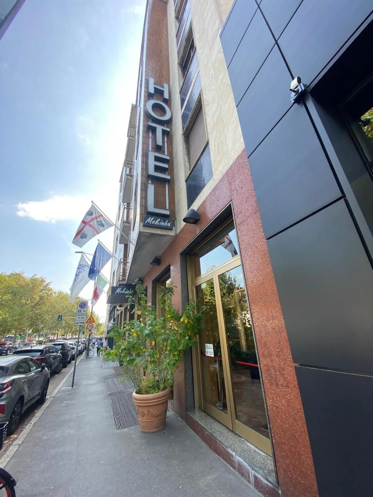 Property building in Mokinba Hotels Sant'Ambroeus