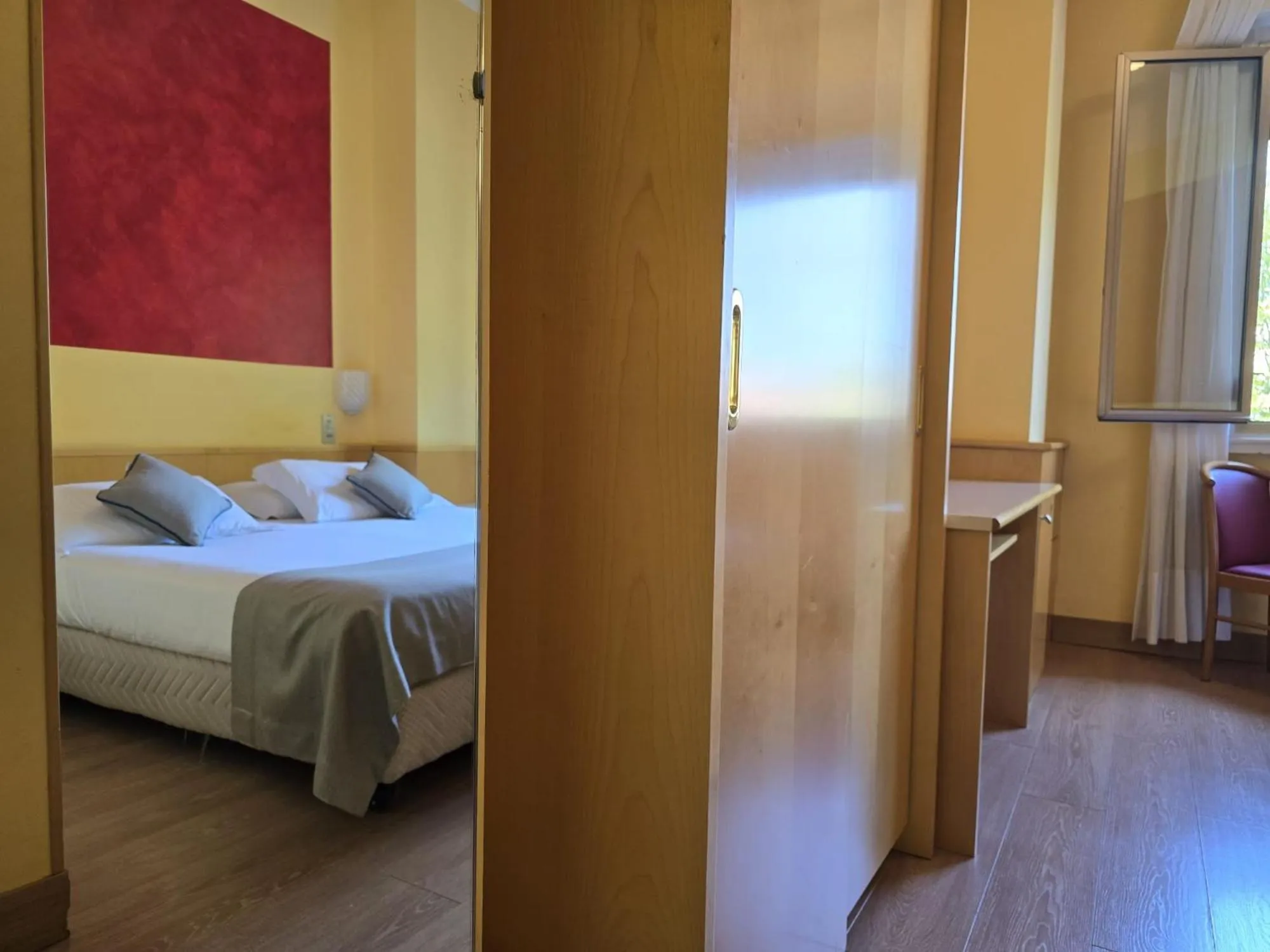 Bedroom, Bed in Mokinba Hotels Sant'Ambroeus