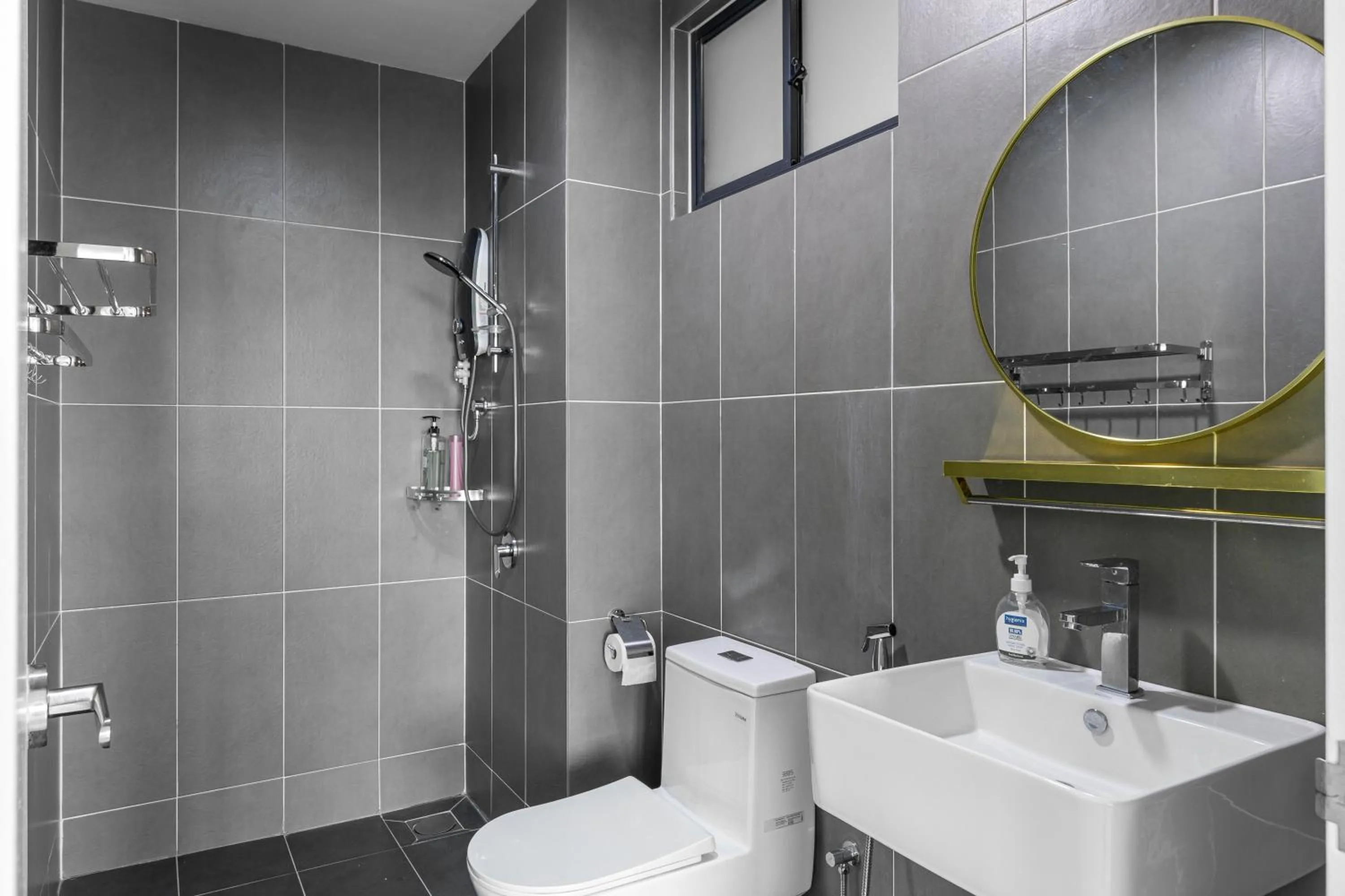 Bathroom in Greenfield Residence Bandar Sunway by Airhost
