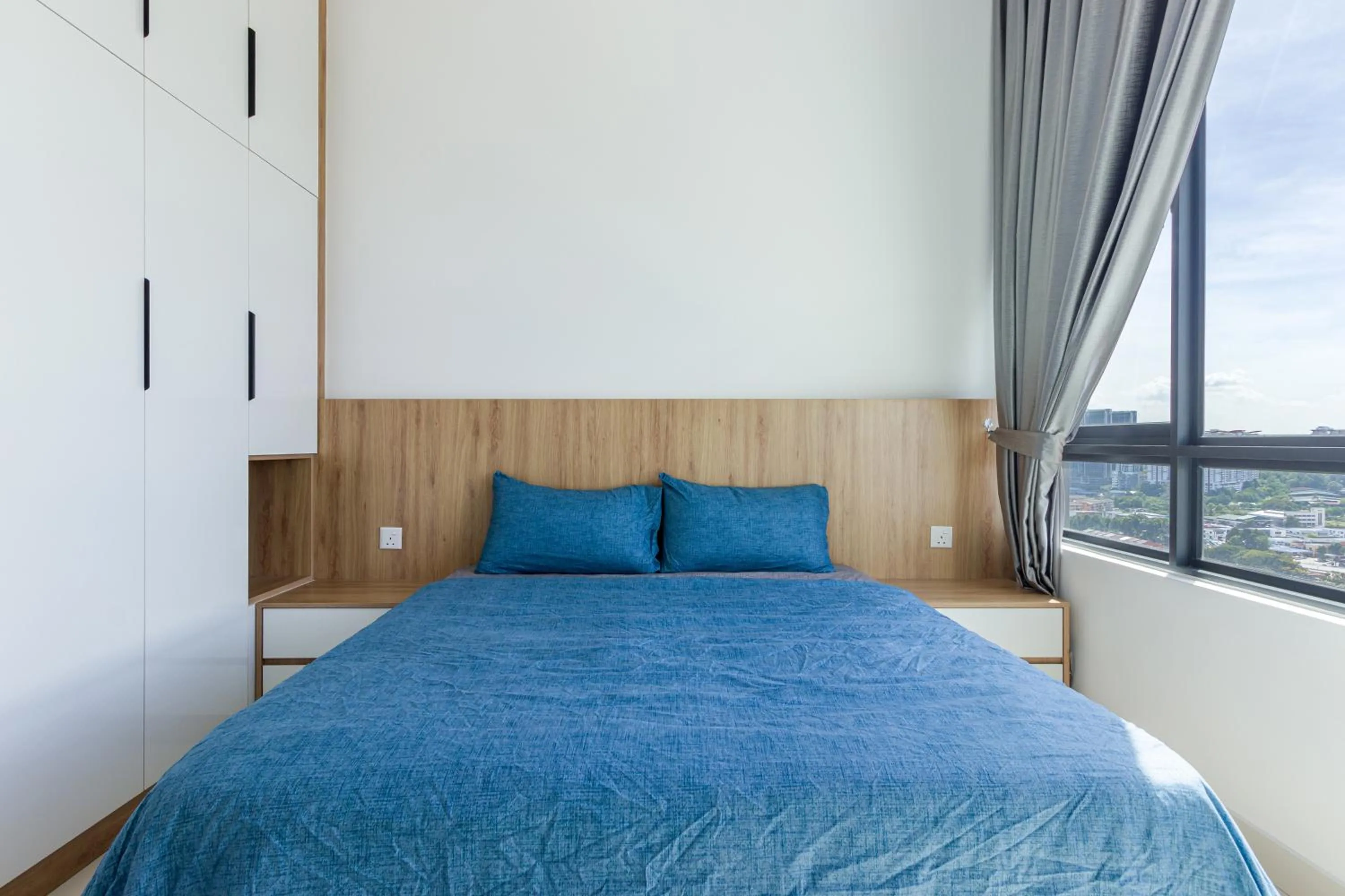 Bedroom, Bed in Greenfield Residence Bandar Sunway by Airhost