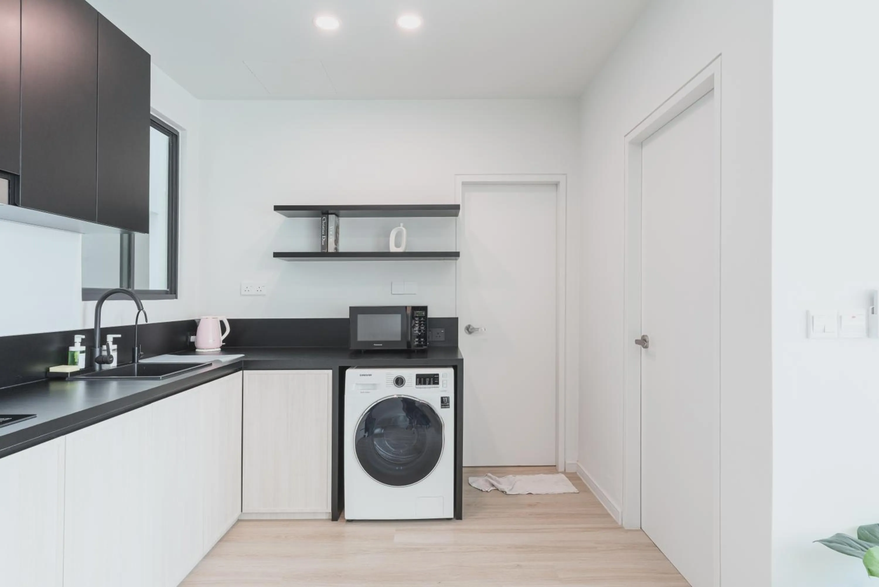 Kitchen or kitchenette in Greenfield Residence Bandar Sunway by Airhost