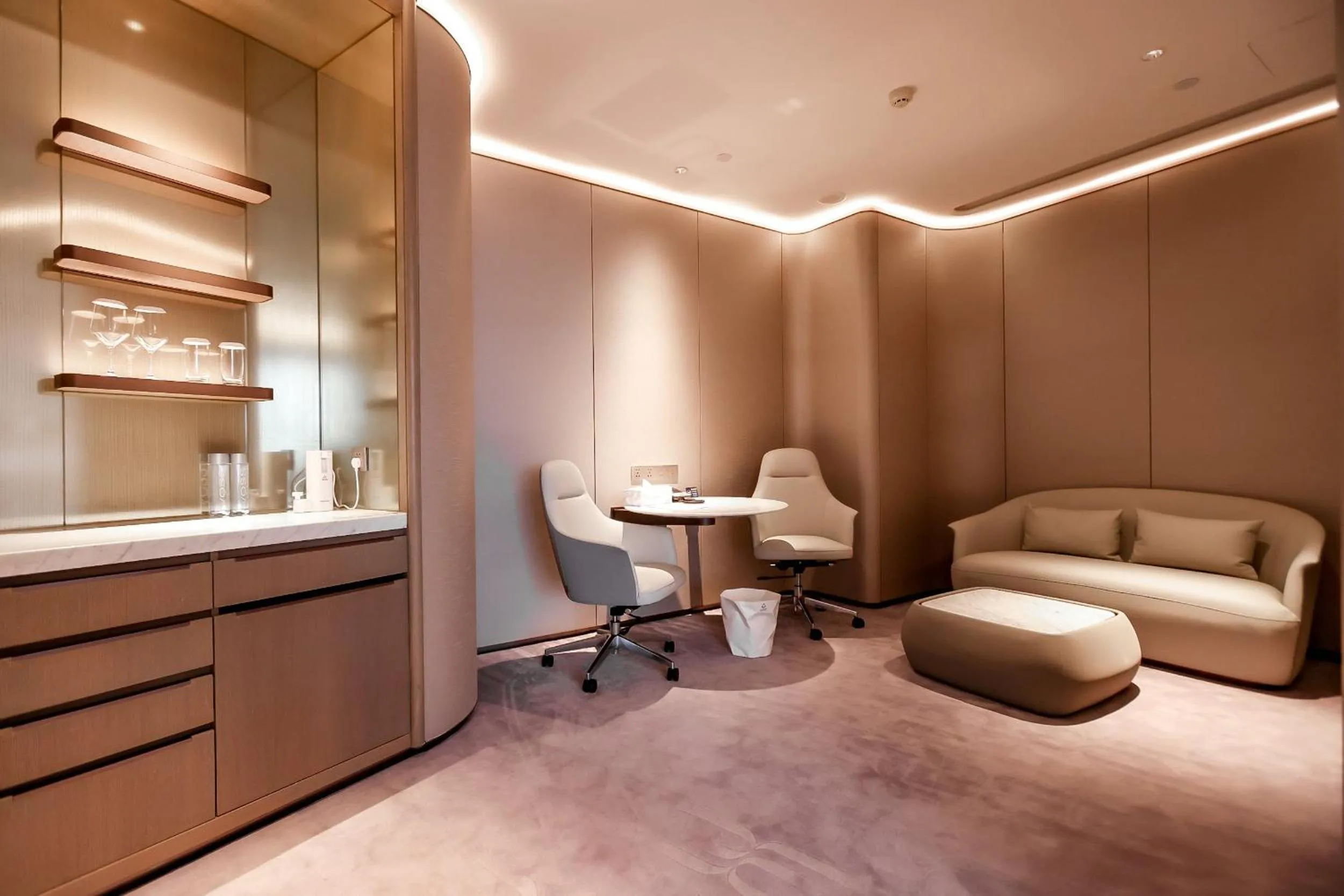 Photo of the whole room in Vignette Collection The Xanadu Guangzhou, an IHG Hotel