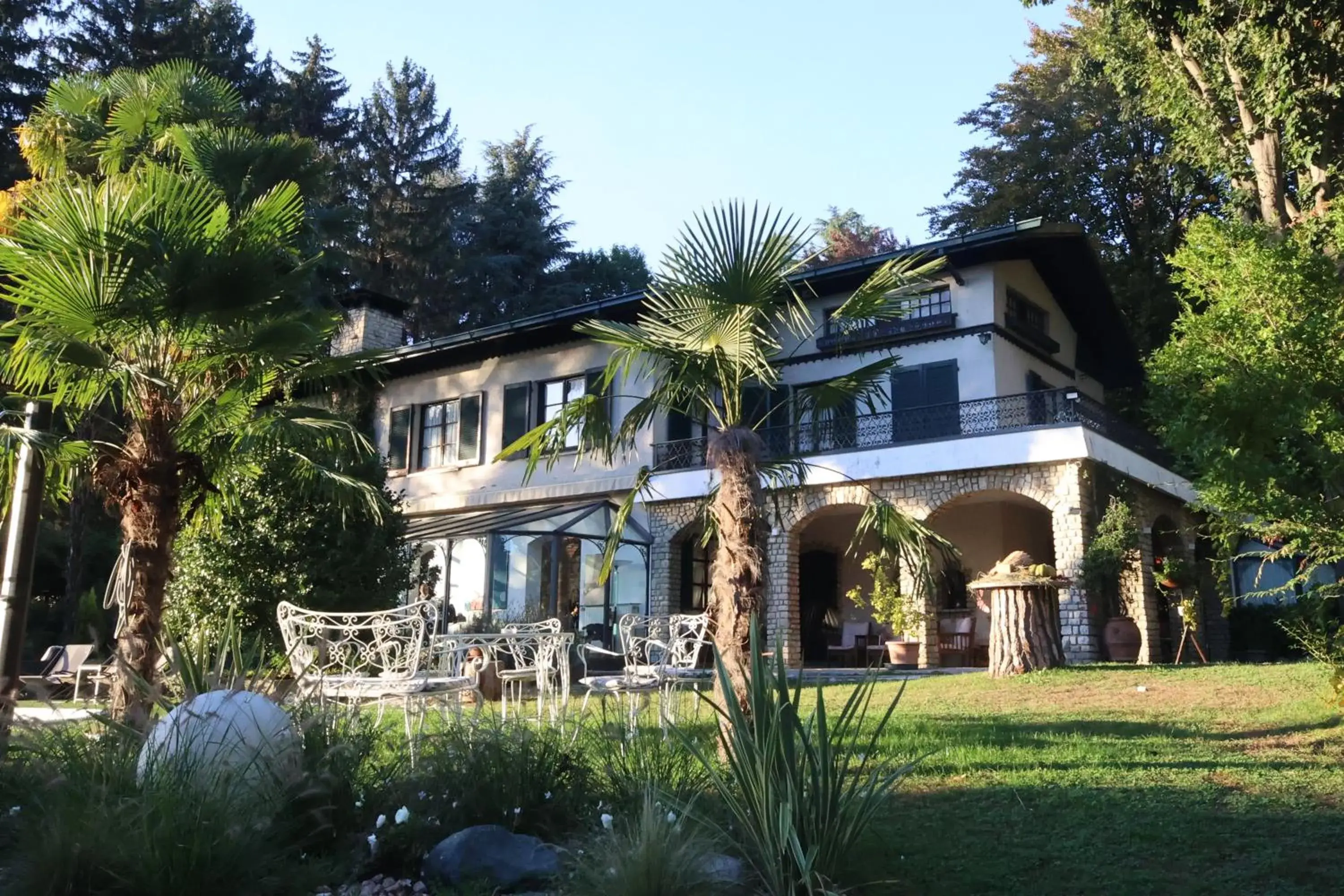 Wonderful Villa Between Como And Milano Wonderful Villa Between Como And Milano