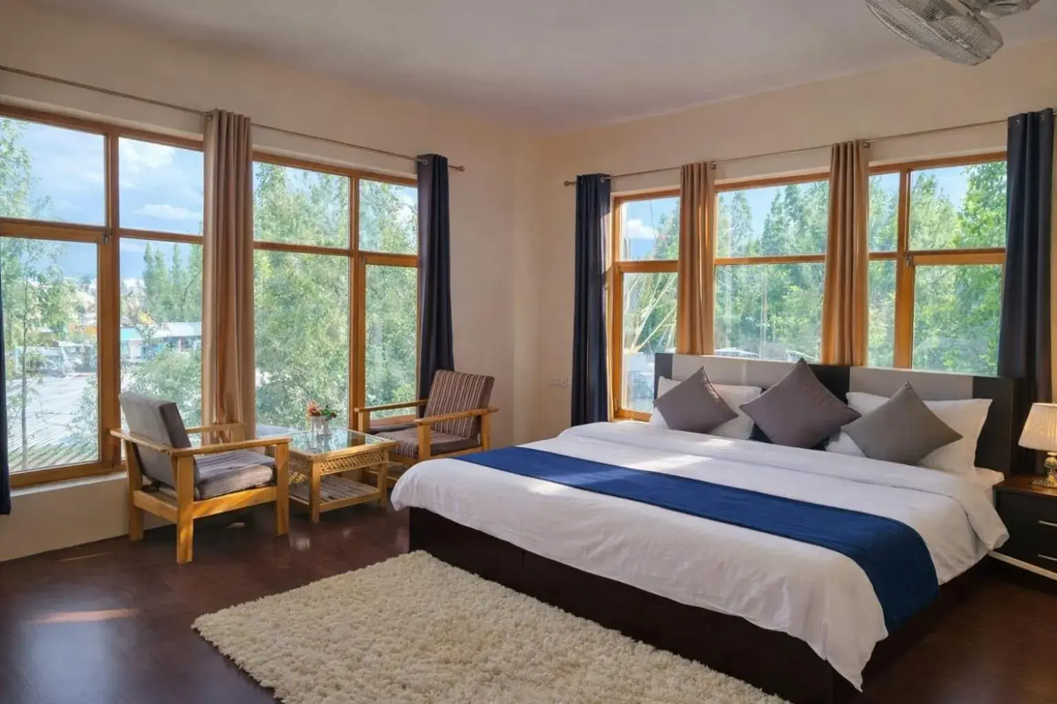 Bed in Hotel Malik Residency Bed in Hotel Malik Residency