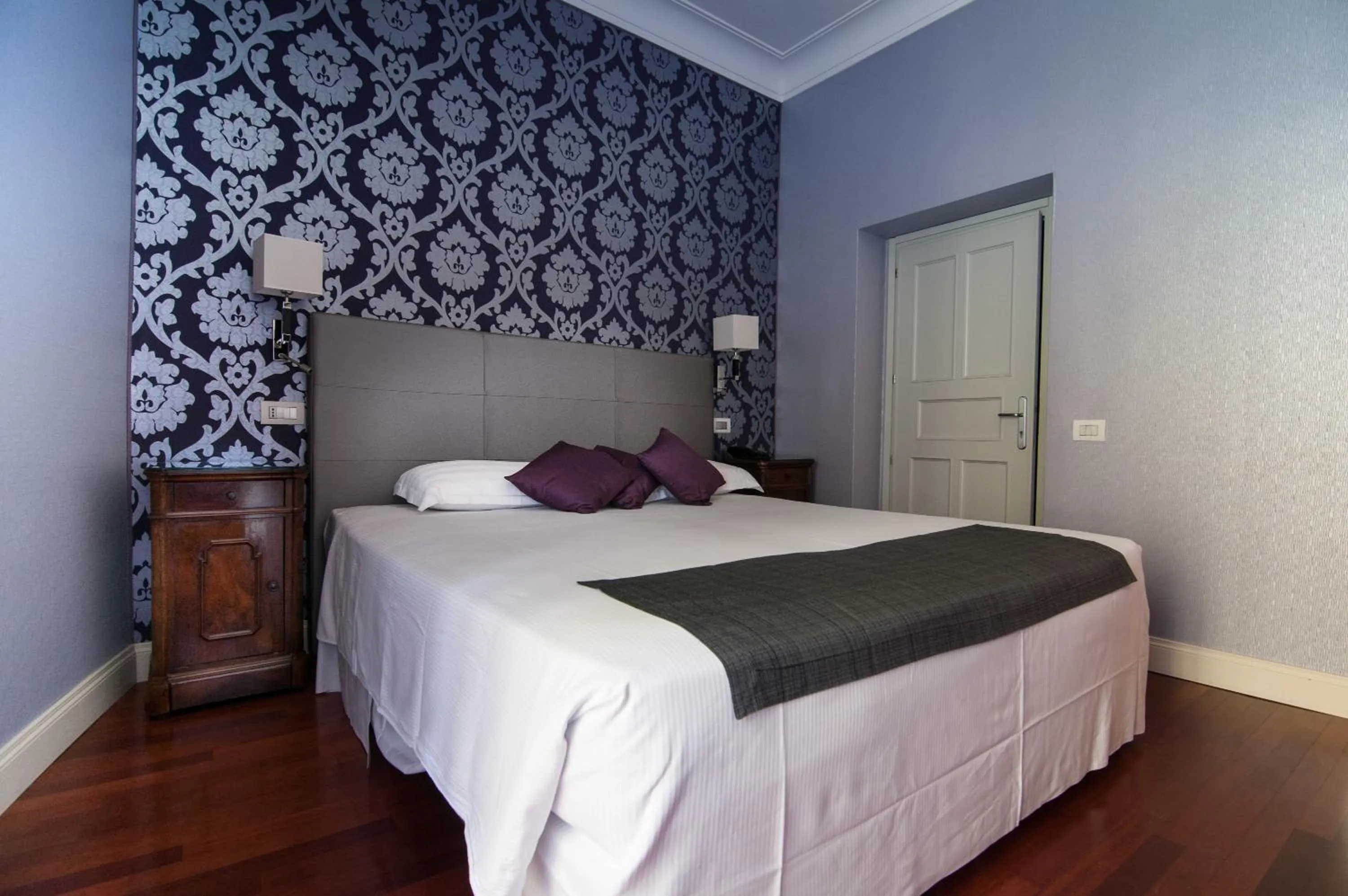 Photo of the whole room in Hotel Alexandra