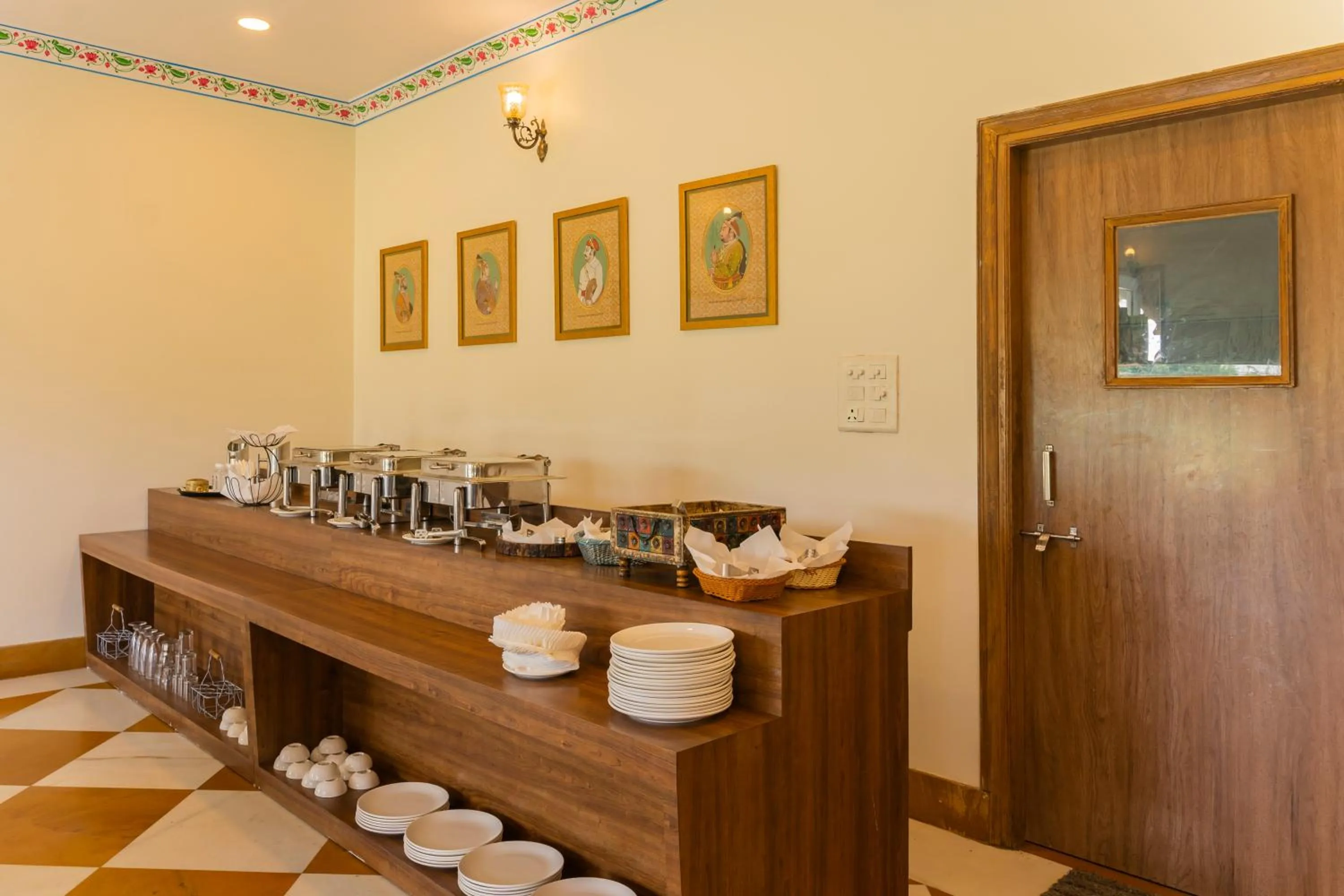 Buffet breakfast in Vasant Vilas