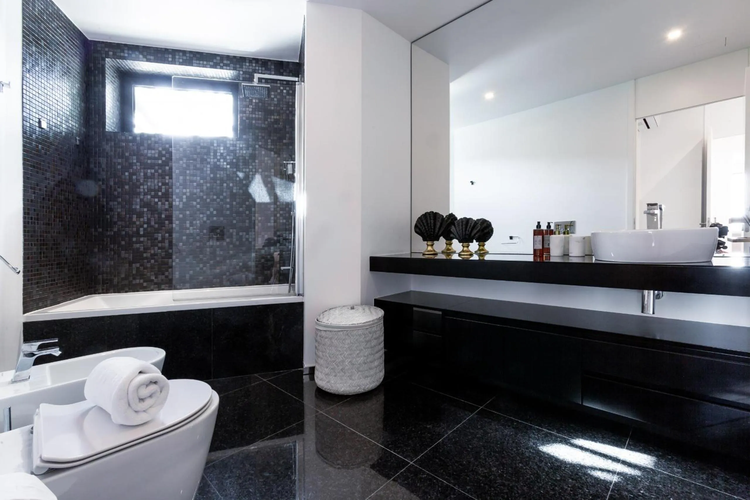 Bathroom in Banana Lodge by Atlantic Holiday