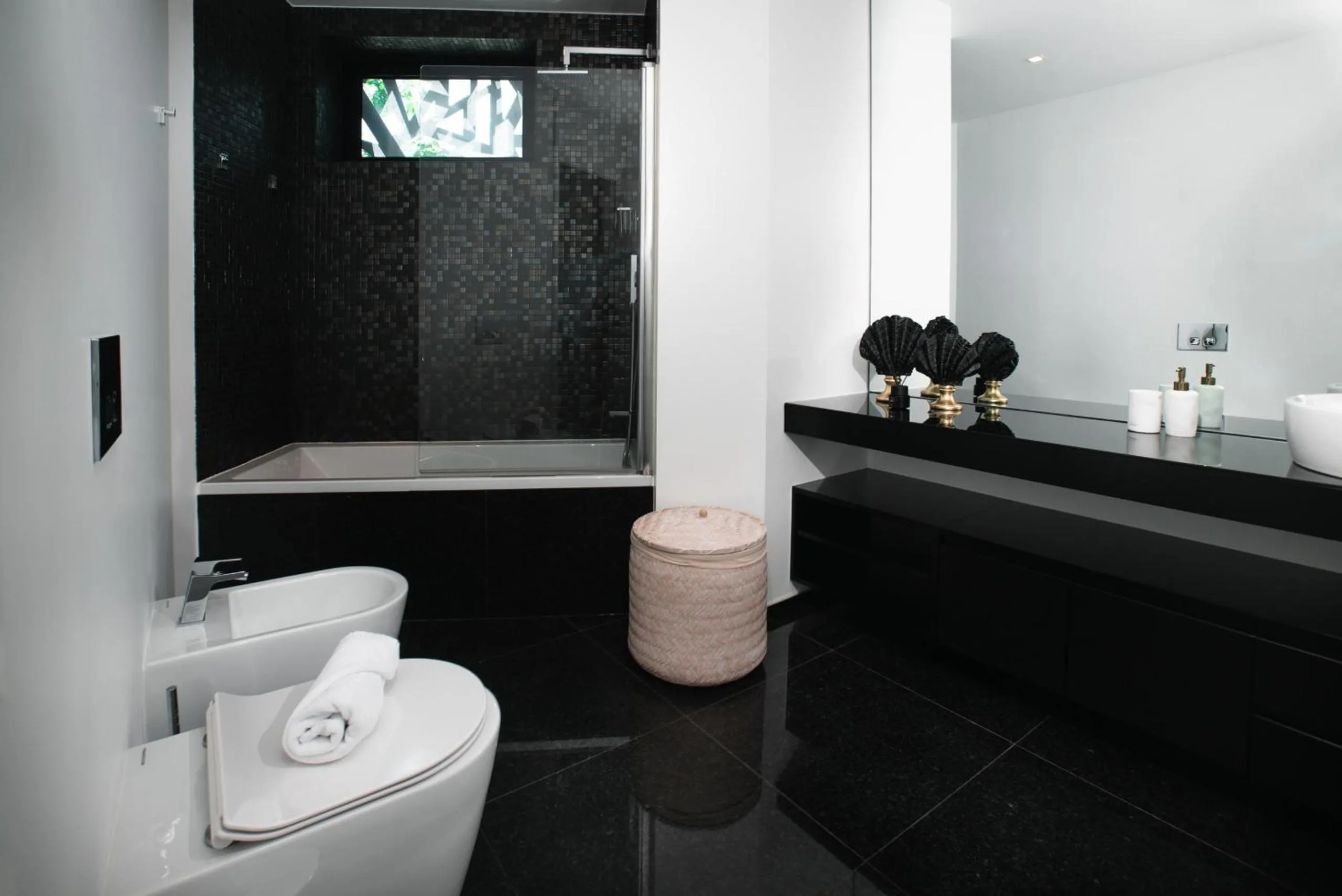 Bathroom in Banana Lodge by Atlantic Holiday