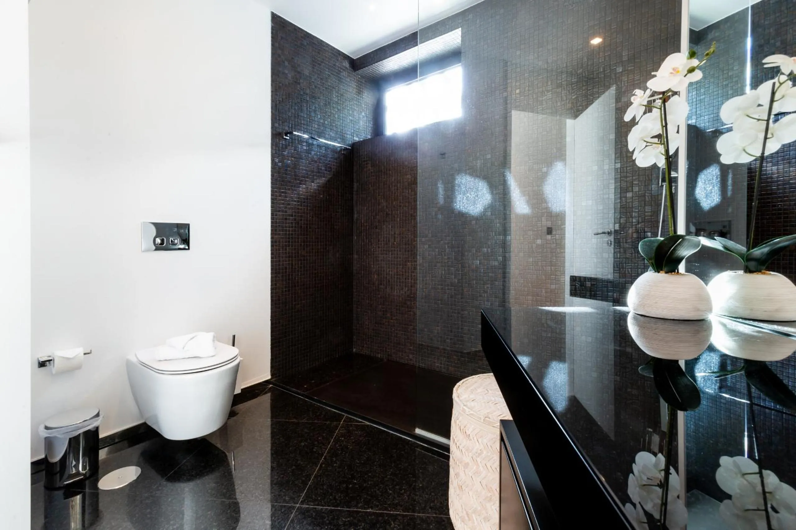 Bathroom in Banana Lodge by Atlantic Holiday