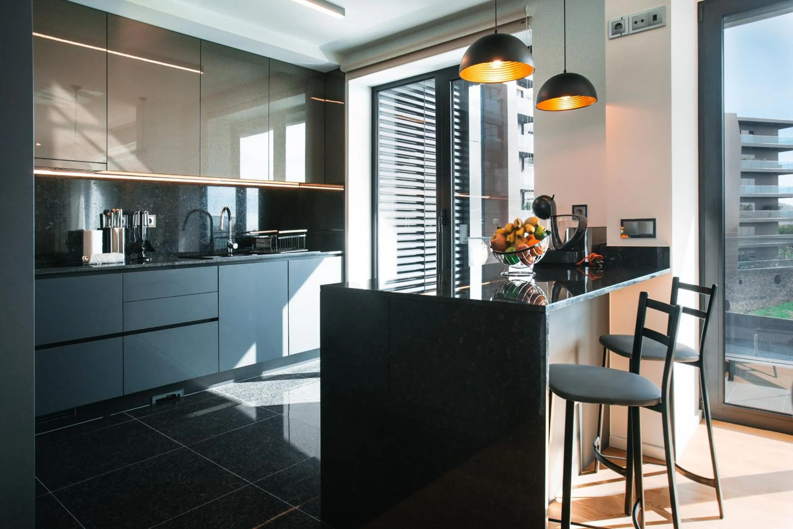 Kitchen or kitchenette in Banana Lodge by Atlantic Holiday