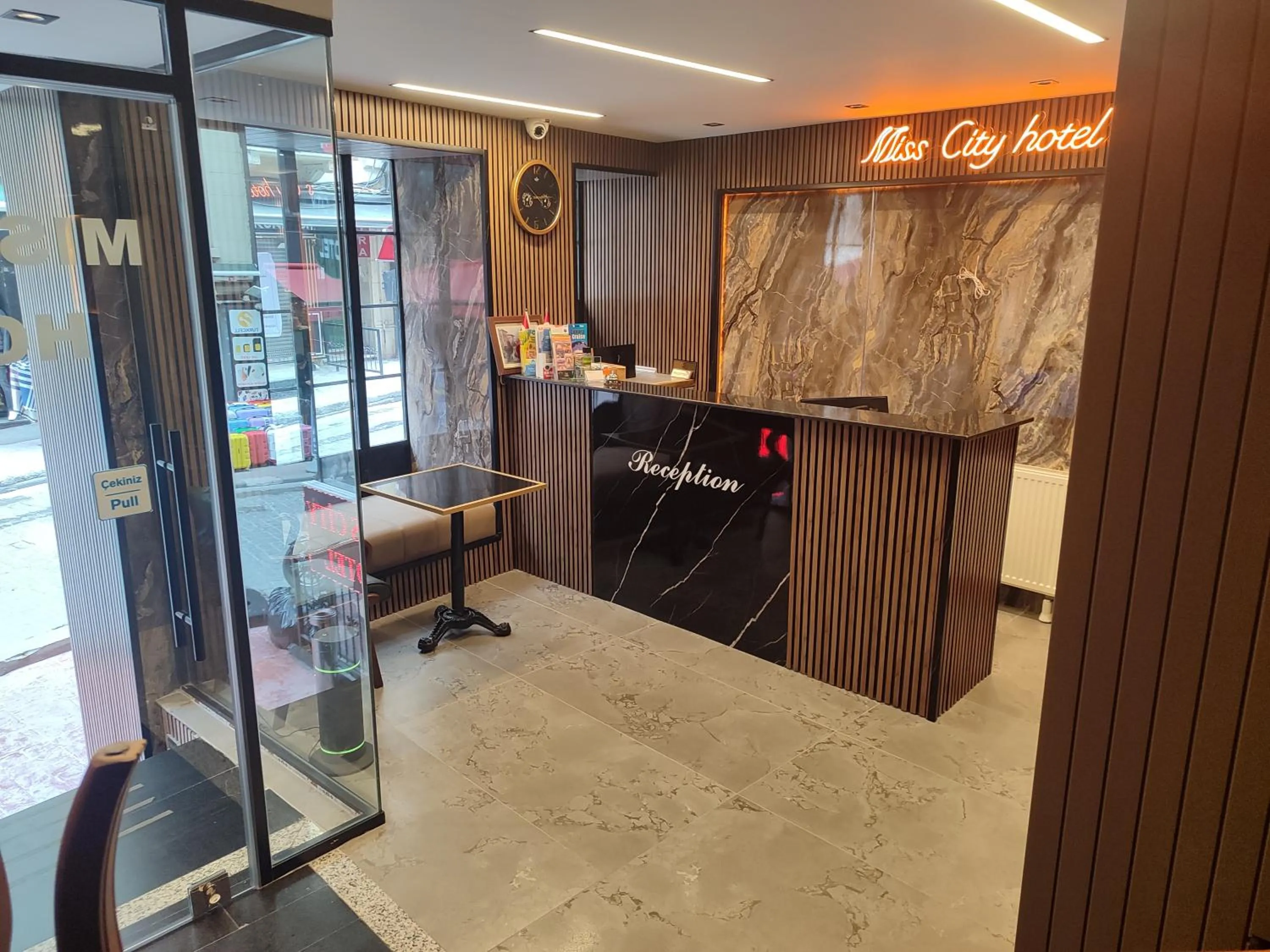 Lobby or reception in Miss City Hotel Taksim