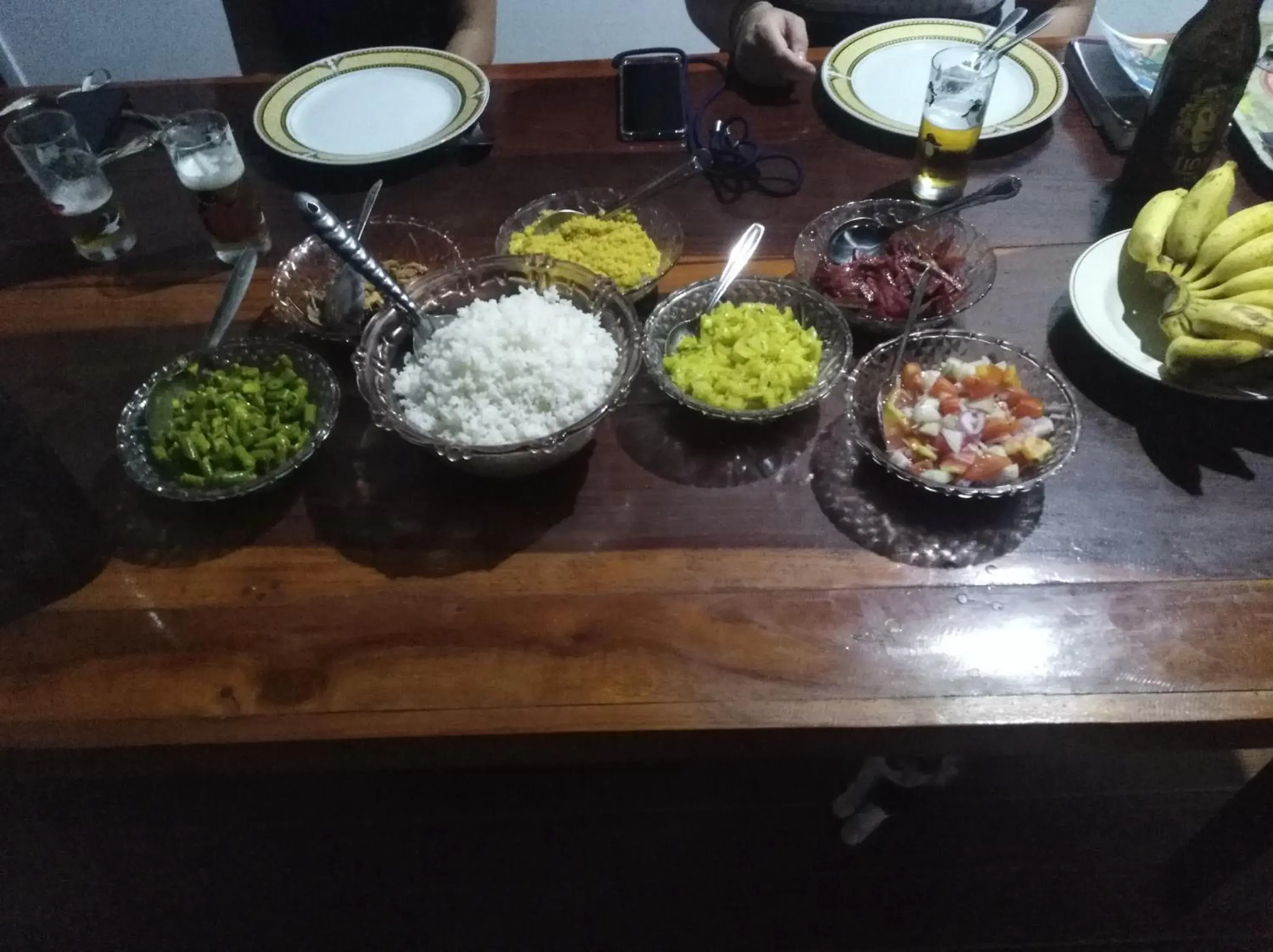 Food and drinks in Deer Garden Guest Food and drinks in Deer Garden Guest