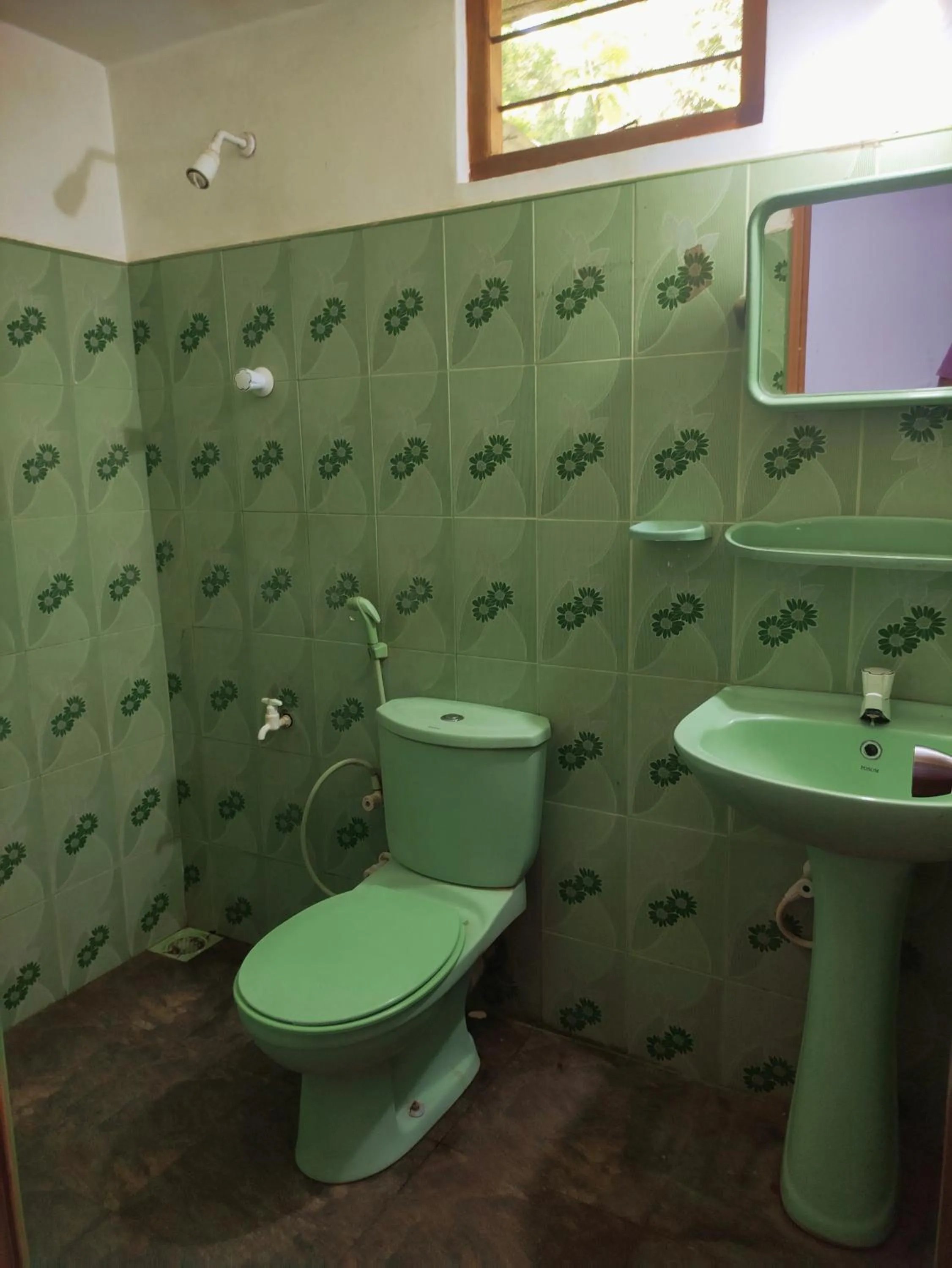 Toilet in Deer Garden Guest