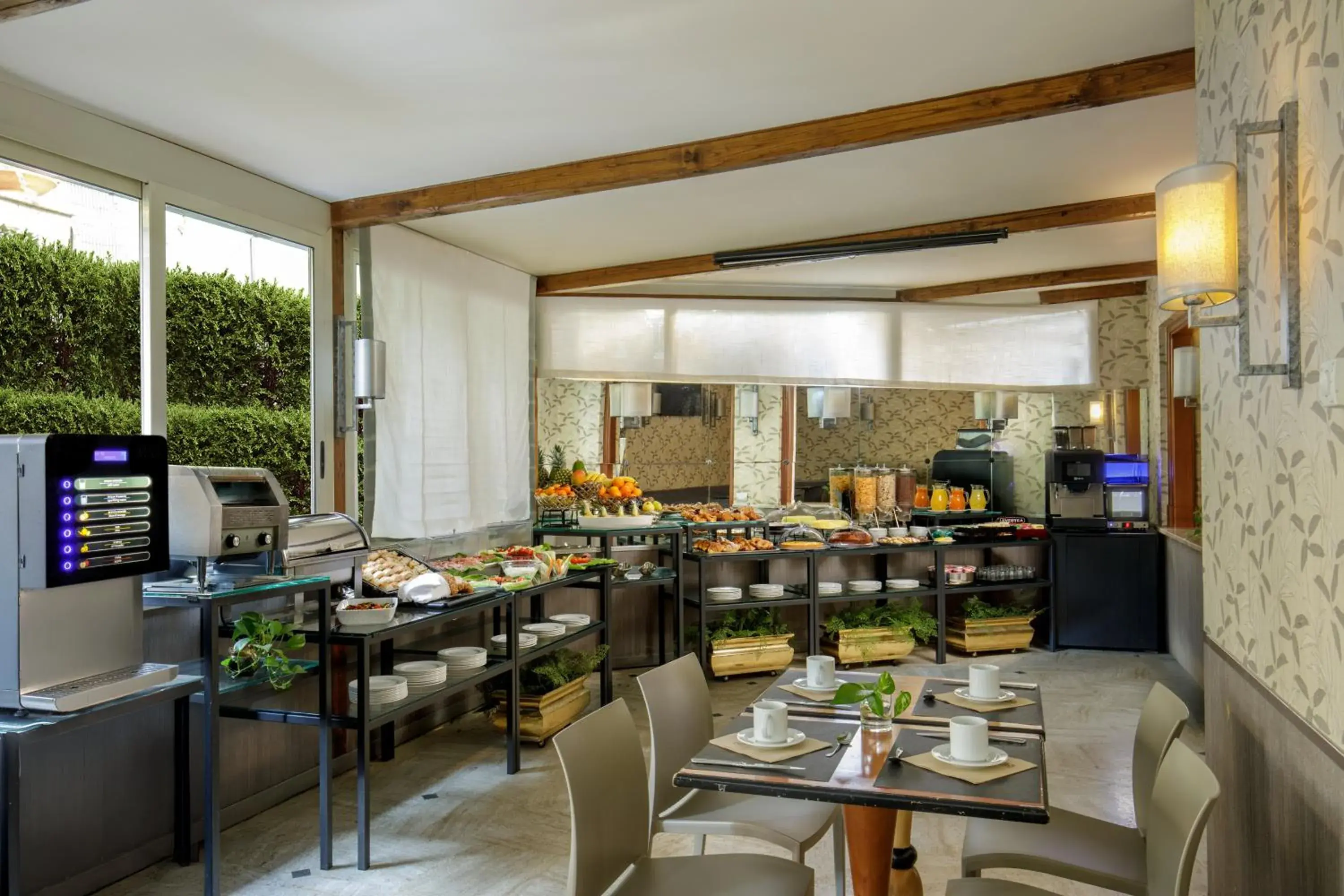 Breakfast in Hotel Santa Costanza by OMNIA hotels Breakfast in Hotel Santa Costanza by OMNIA hotels