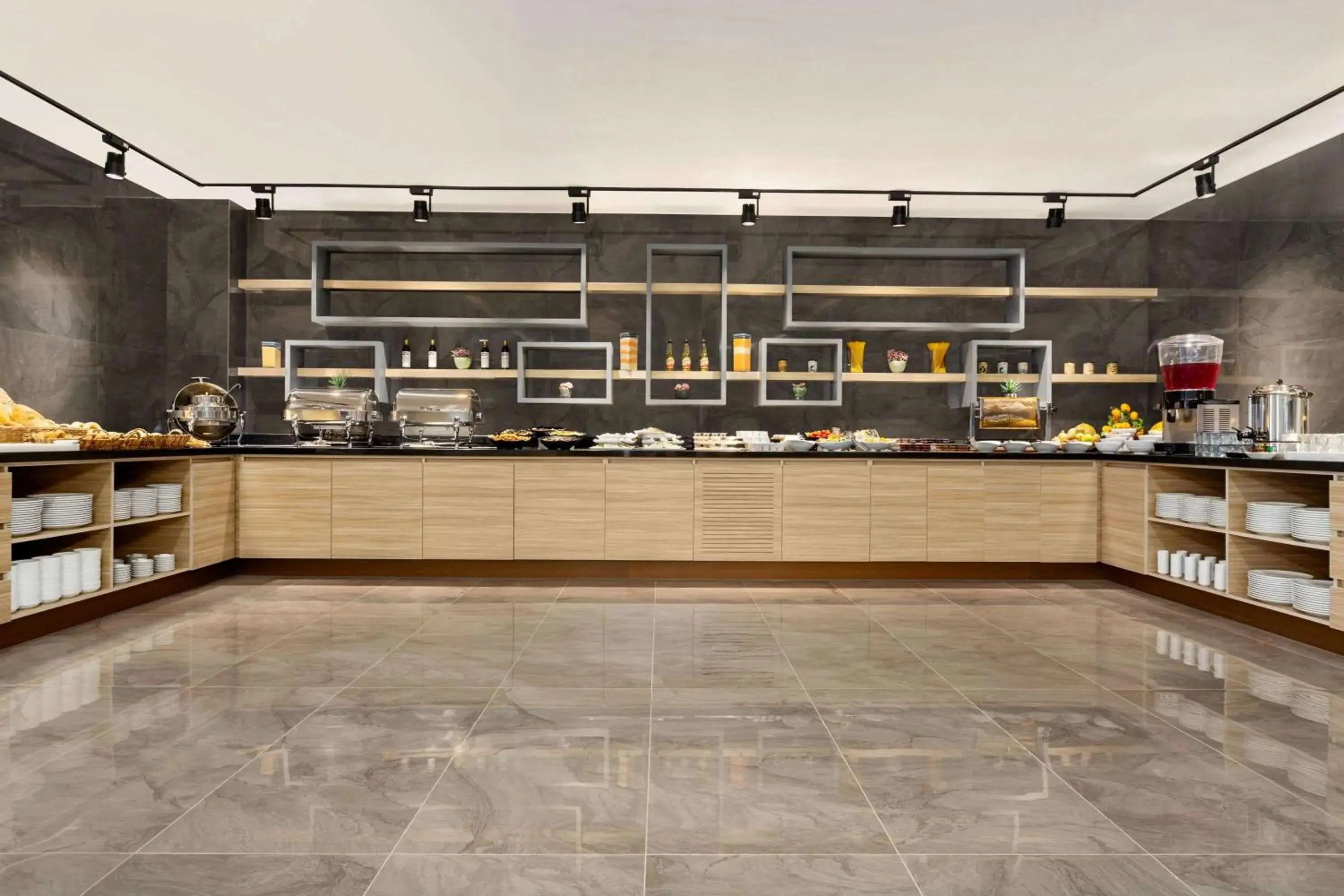 Restaurant/places to eat in Ramada by Wyndham Adiyaman Restaurant/places to eat in Ramada by Wyndham Adiyaman