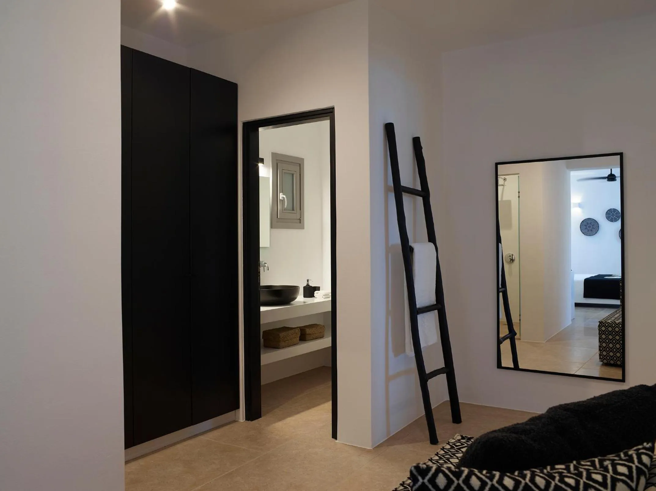 Bed in Absolute Paradise Santorini