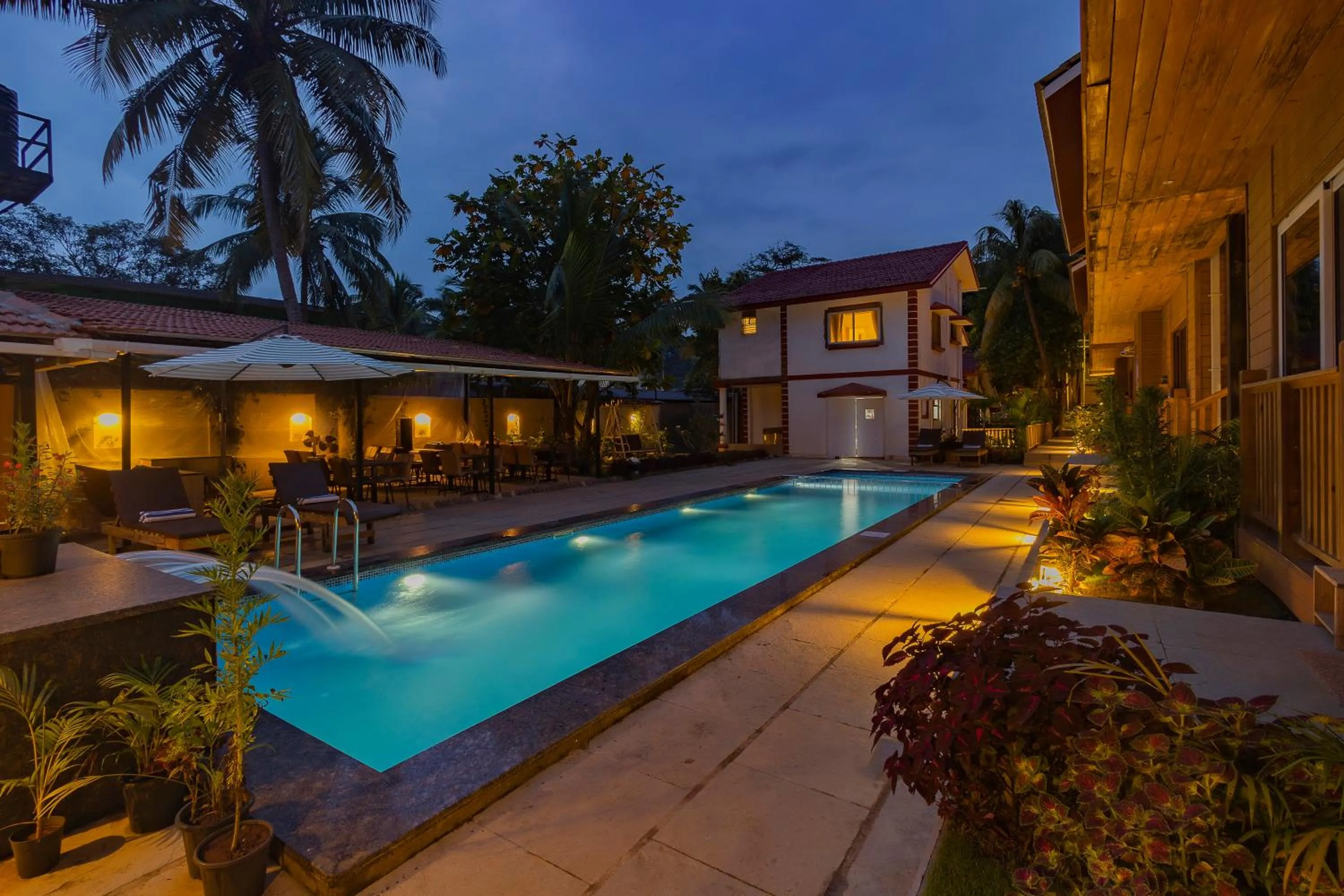 Patio in TreeHouse MARS Beach Cottages