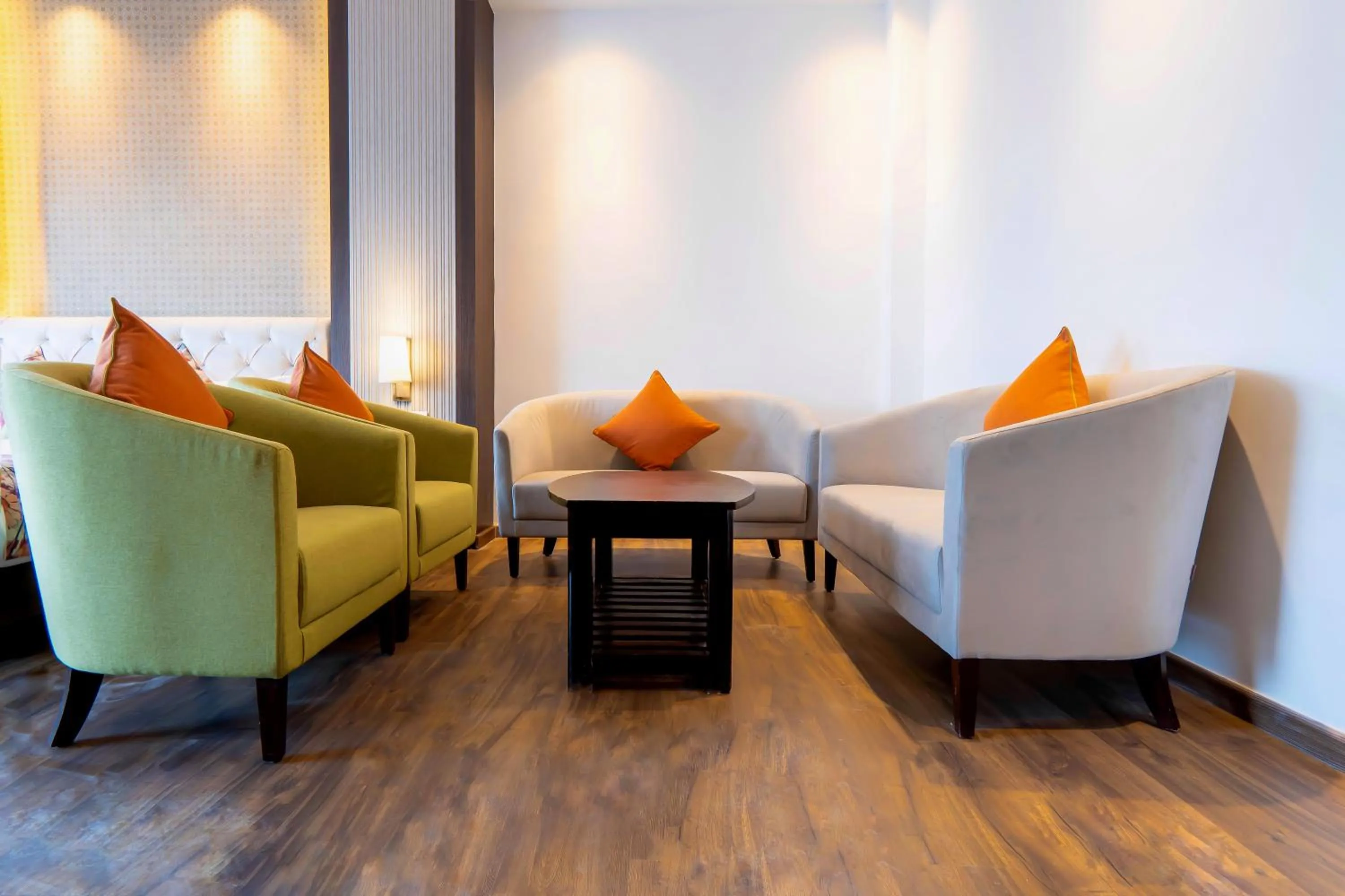 Living room in Hotel Le ROI Lake View Koti