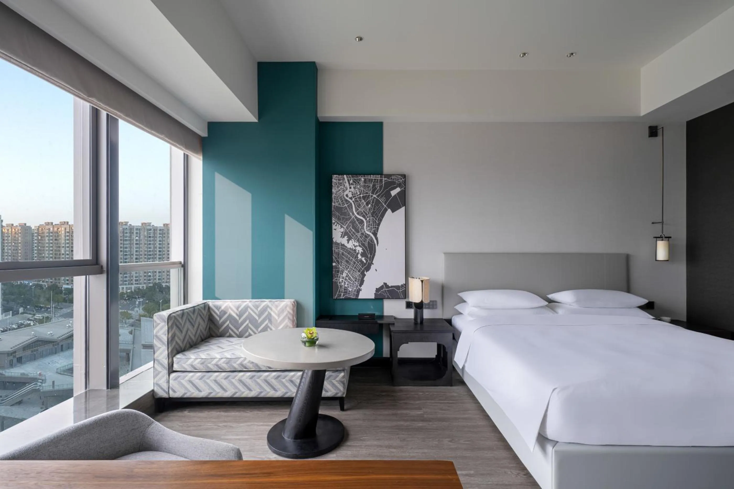 Photo of the whole room, Bed in Hyatt Centric Lakeside Ningbo
